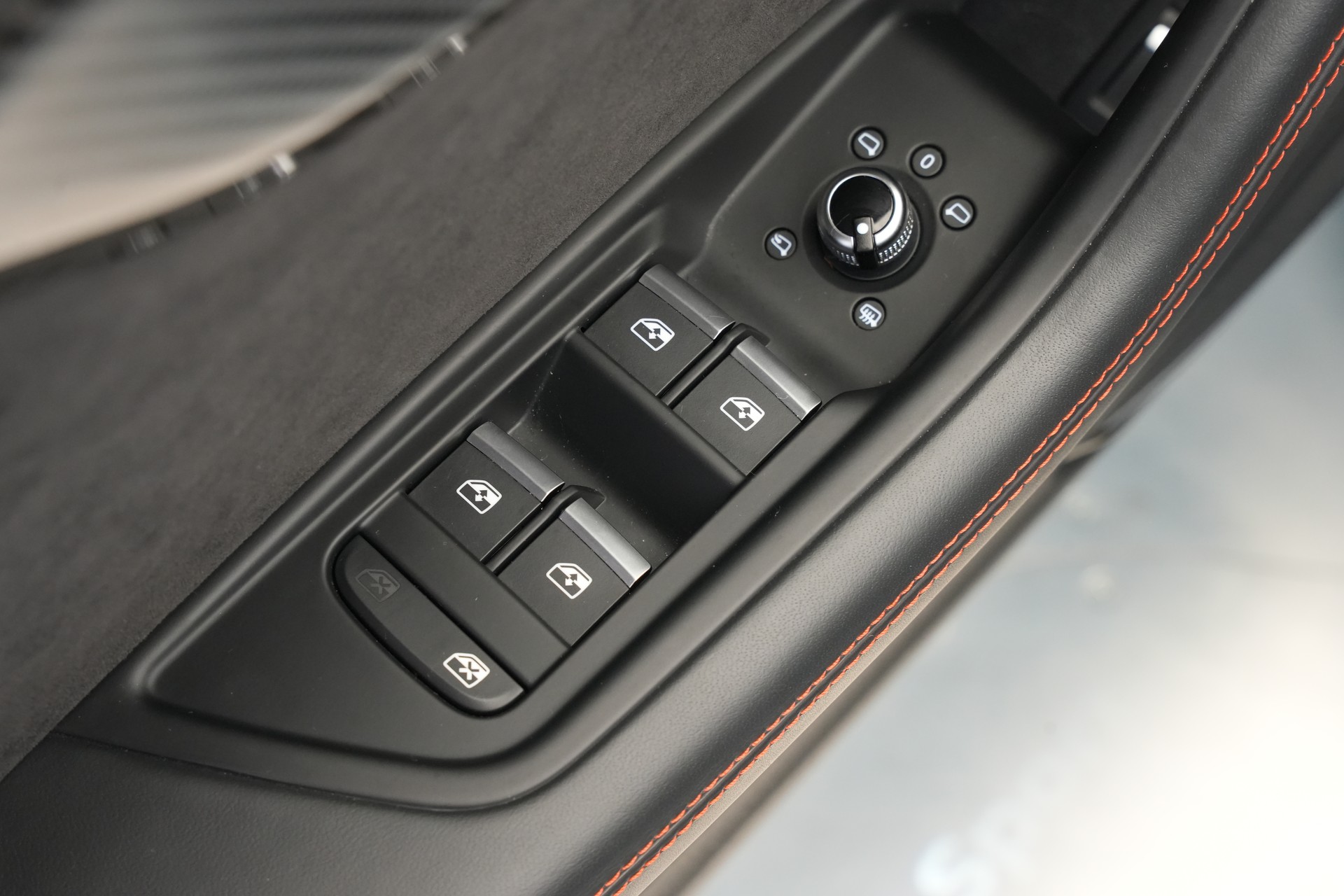 AUDI RS5 Sportback 2.9 TFSI quattro tiptronic *Carbon Paket* *RS Design Paket*-image-18