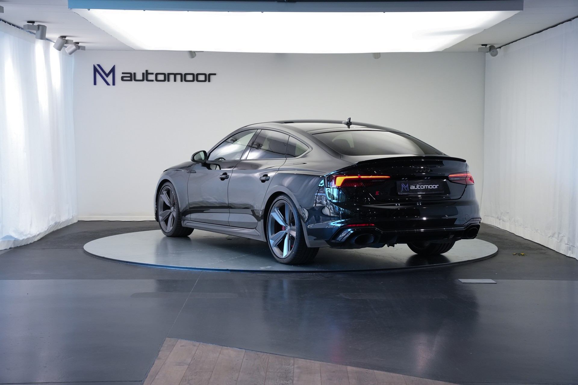 AUDI RS5 Sportback 2.9 TFSI quattro tiptronic *Carbon Paket* *RS Design Paket*-image-6