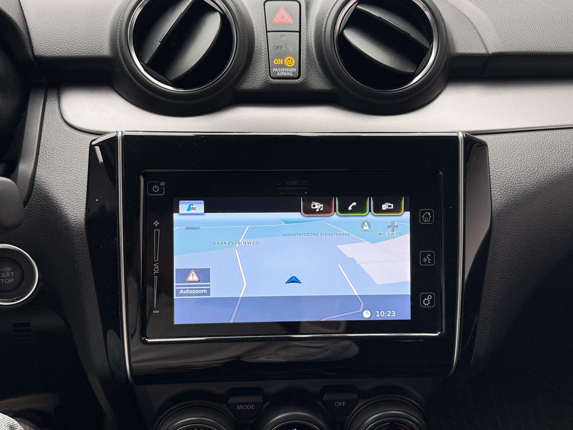 SUZUKI Swift 1.2 Compact Top Hybrid-image-11