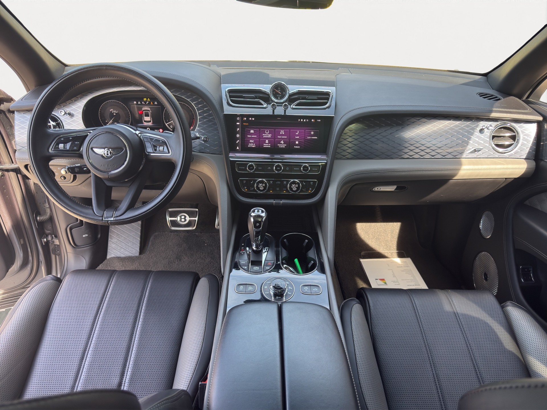 BENTLEY Bentayga S V8-image-10