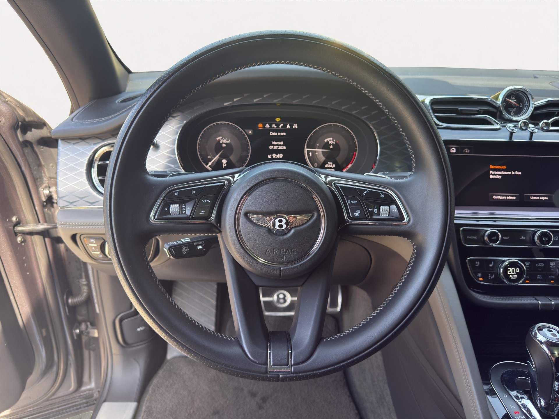 BENTLEY Bentayga S V8-image-7