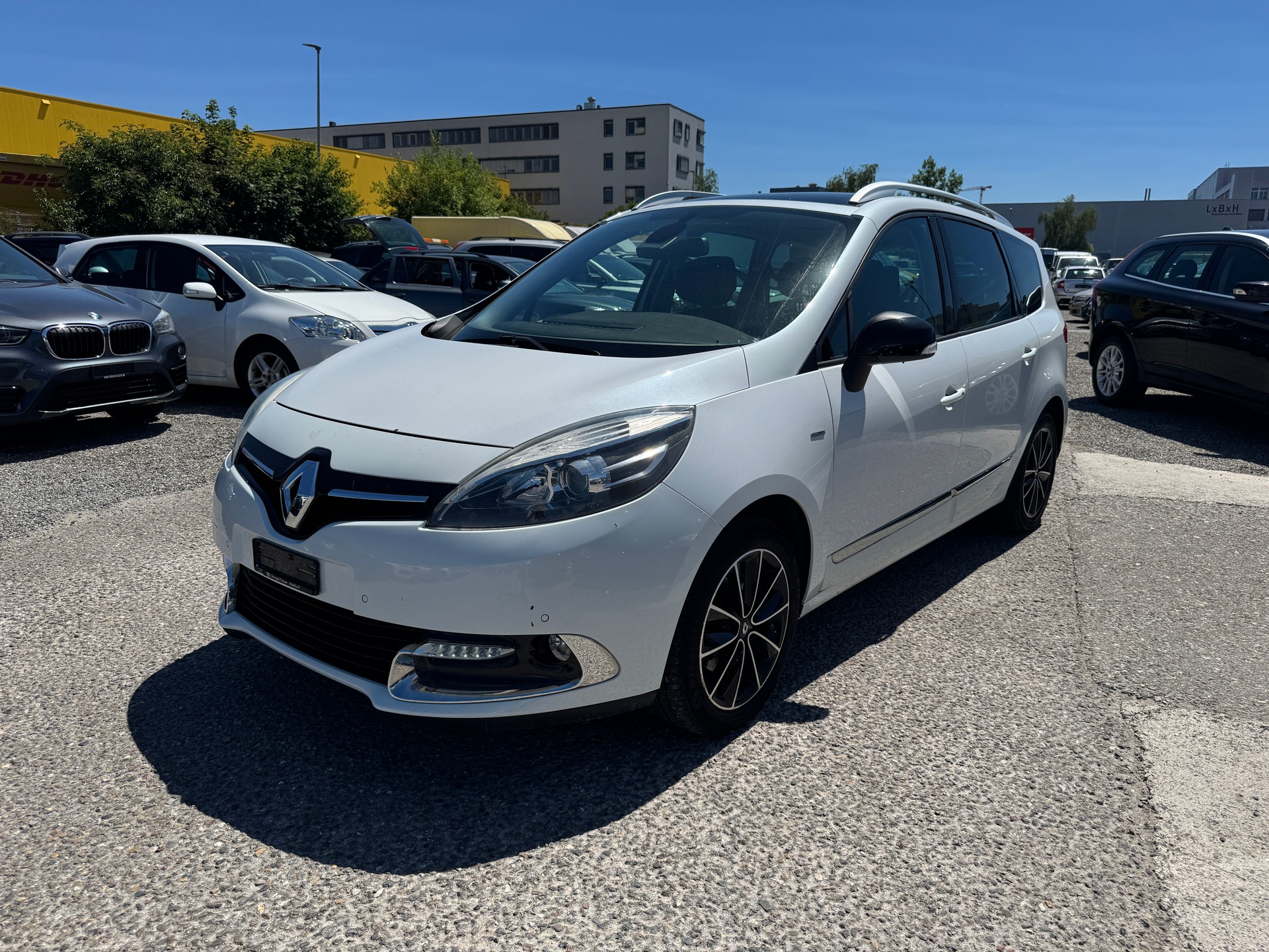 RENAULT Grand Scénic 1.5 dCi Swiss Edition EDC-image-1