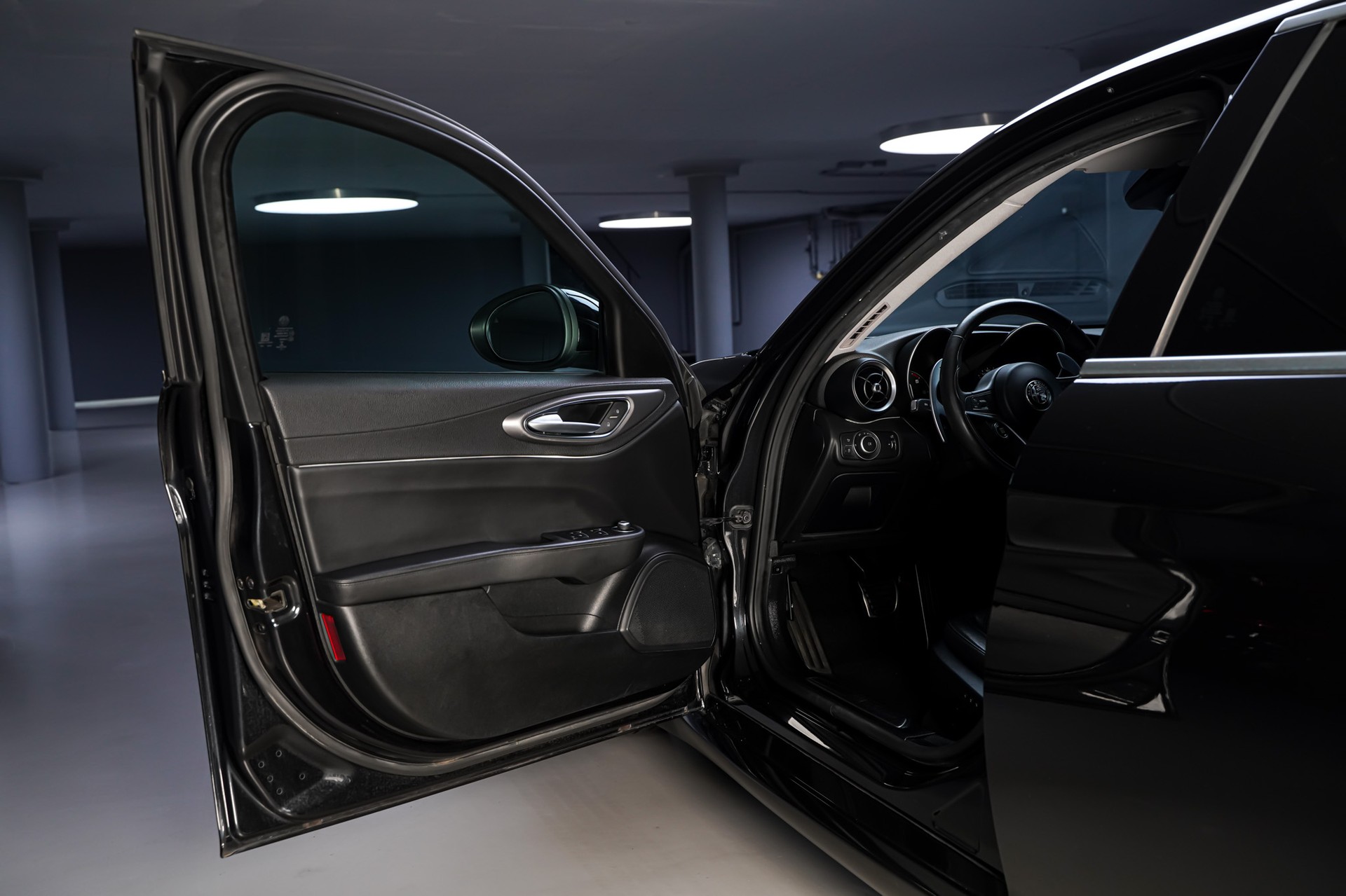 ALFA ROMEO Giulia 2.2 JTDM Super Automatic-image-7