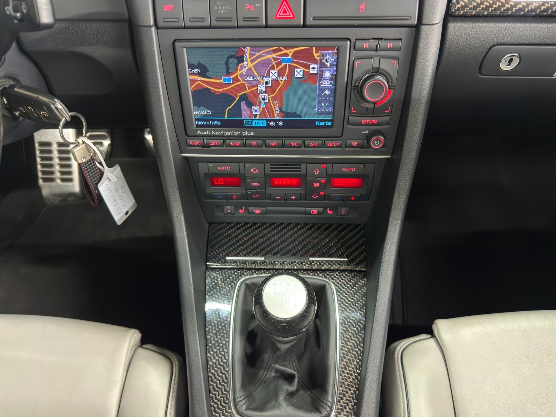 AUDI RS4 Cabriolet 4.2 V8 quattro-image-20