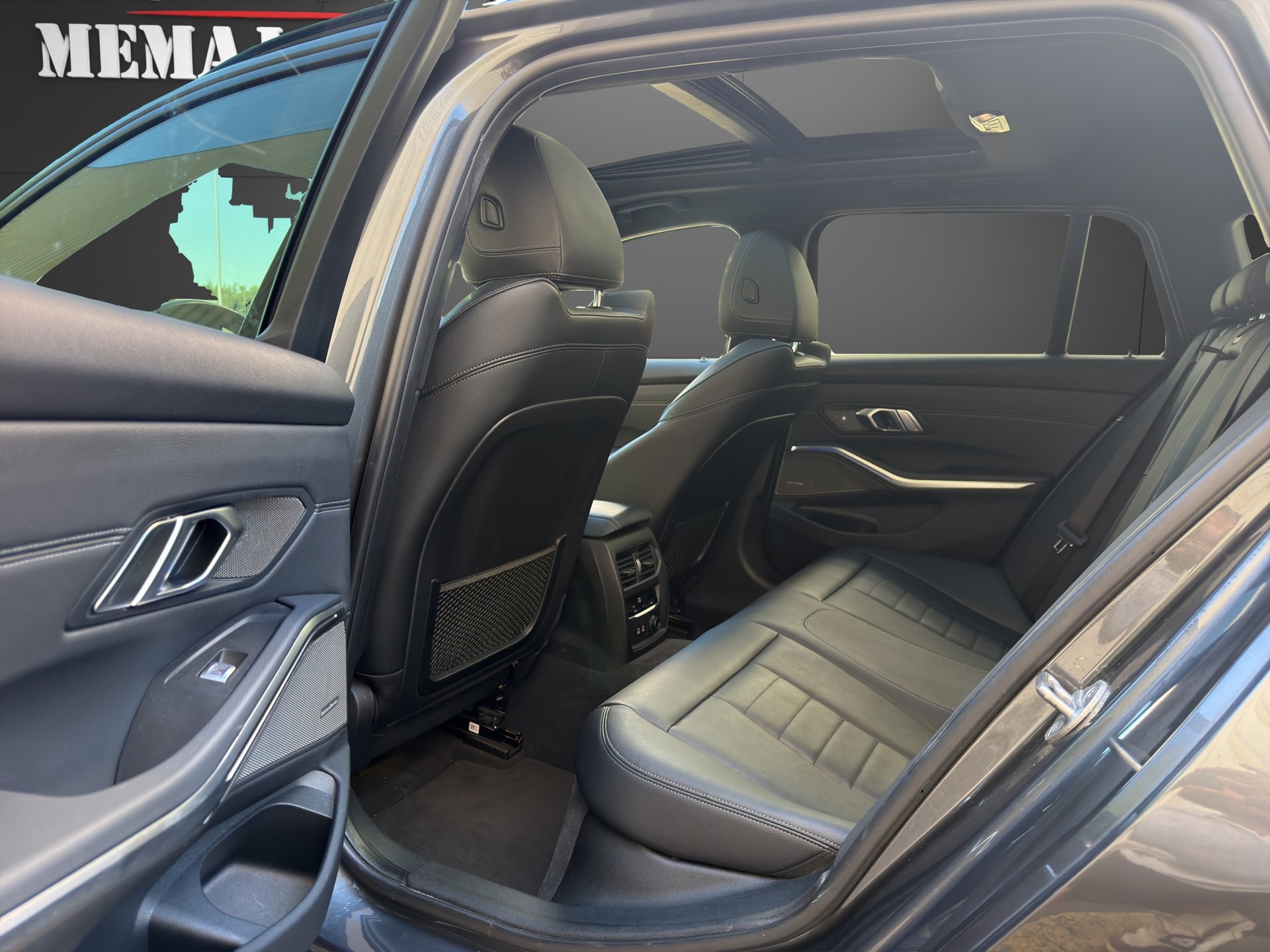 BMW 330d xDrive Touring Steptronic M Sport Pano/Laser-image-11