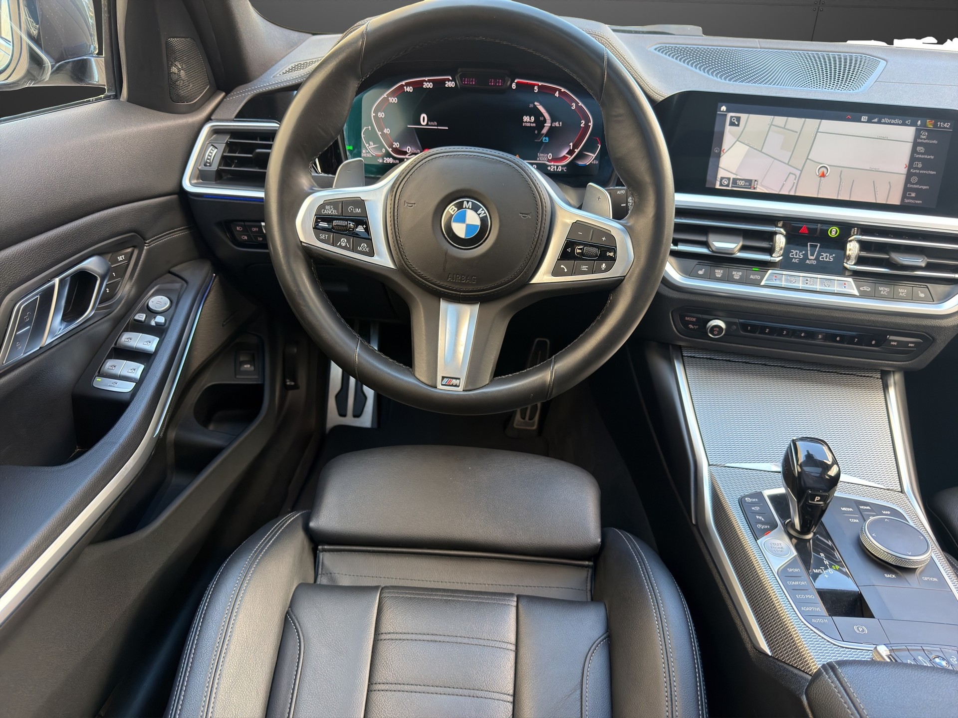 BMW 330d xDrive Touring Steptronic M Sport Pano/Laser-image-8