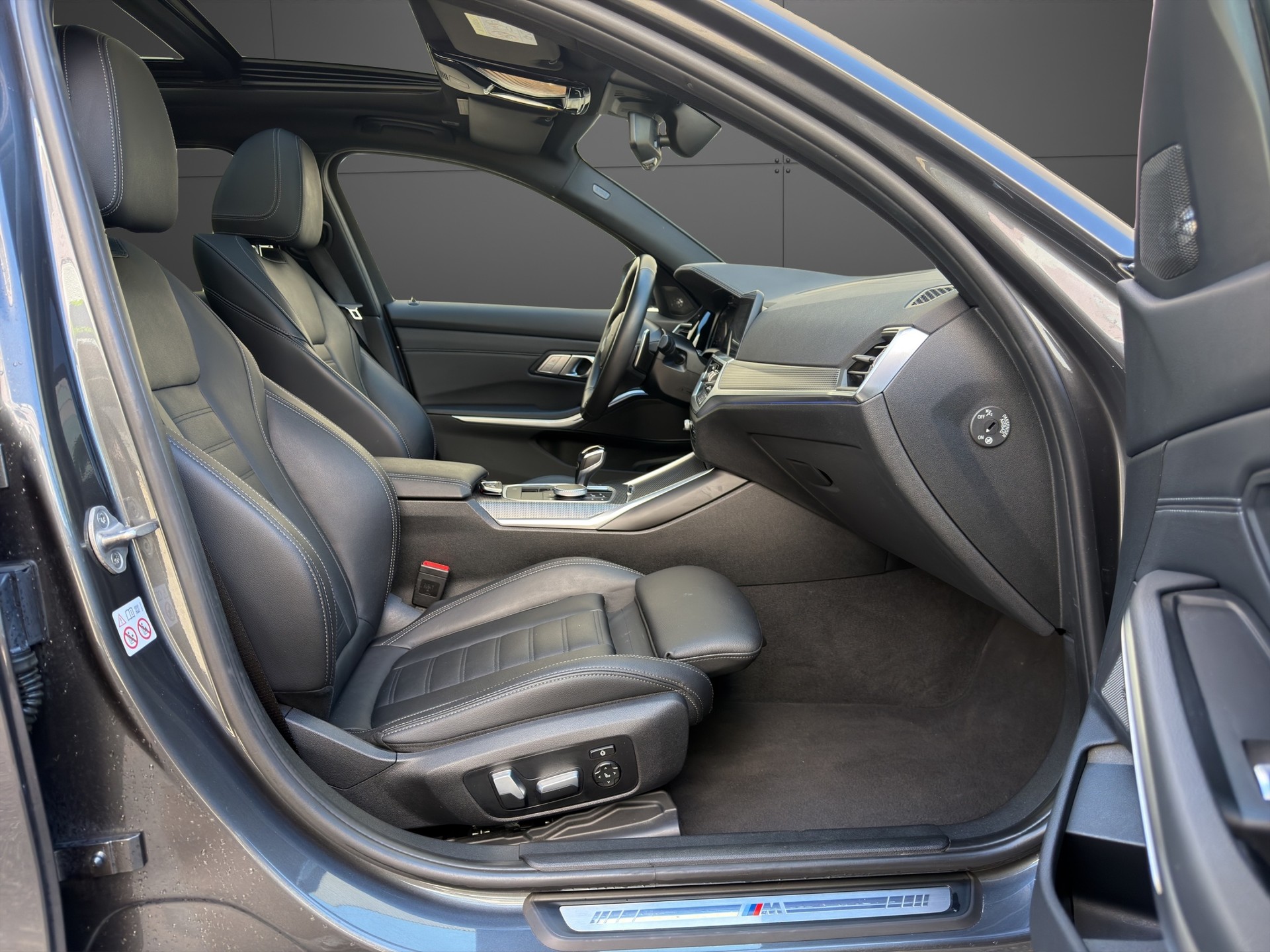 BMW 330d xDrive Touring Steptronic M Sport Pano/Laser-image-13