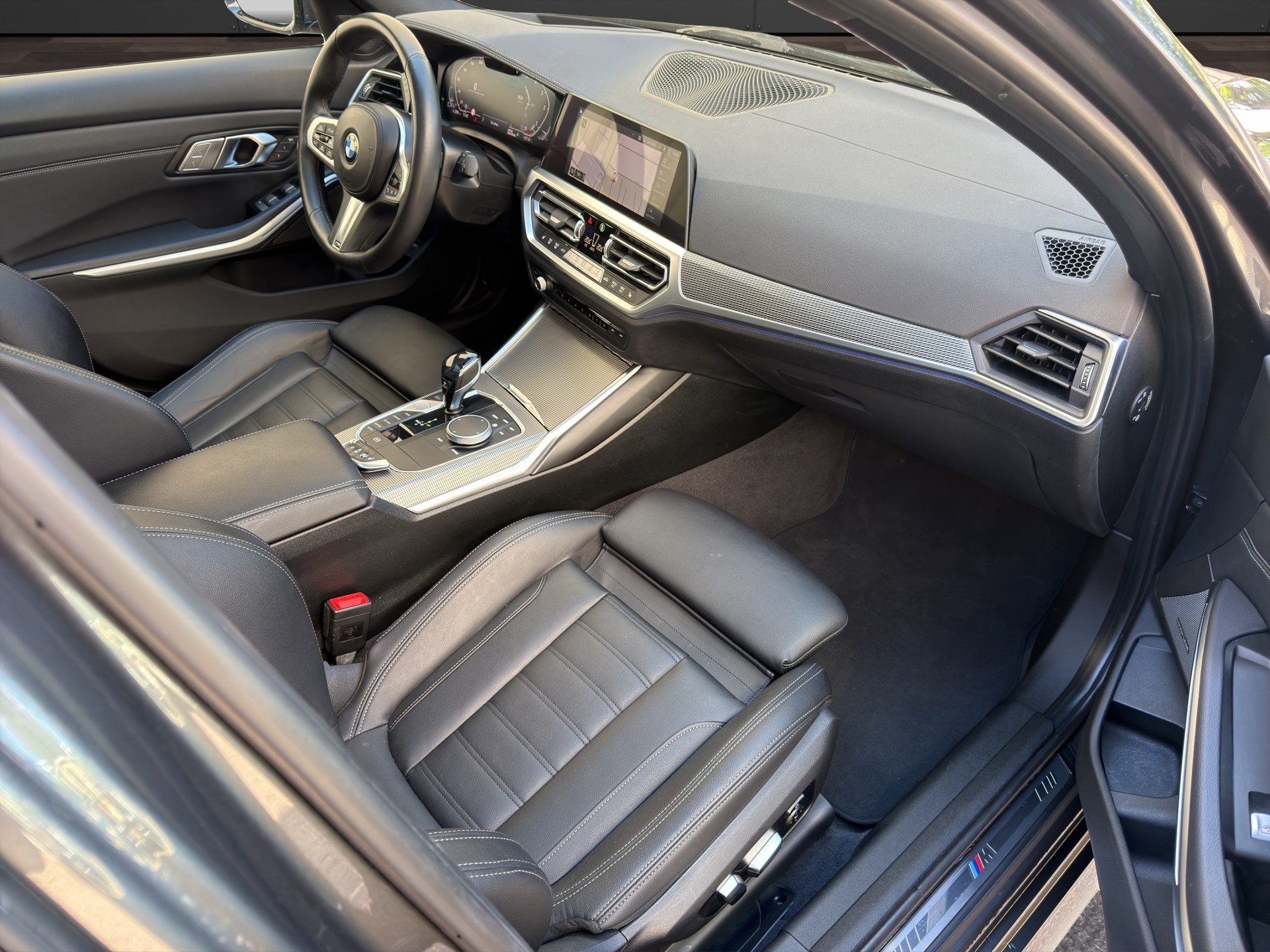 BMW 330d xDrive Touring Steptronic M Sport Pano/Laser-image-12
