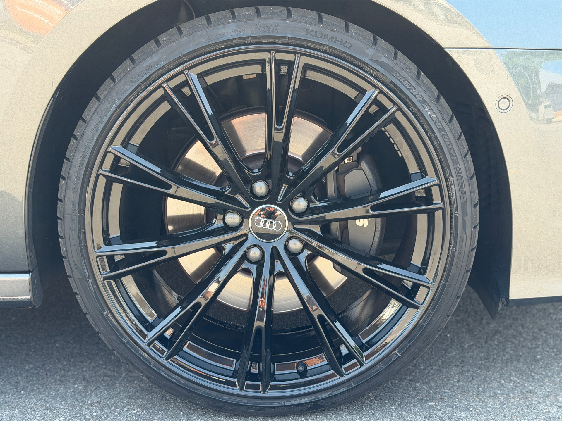 AUDI S3 Sportback 2.0 TFSI quattro S-tronic-showroom-element-3