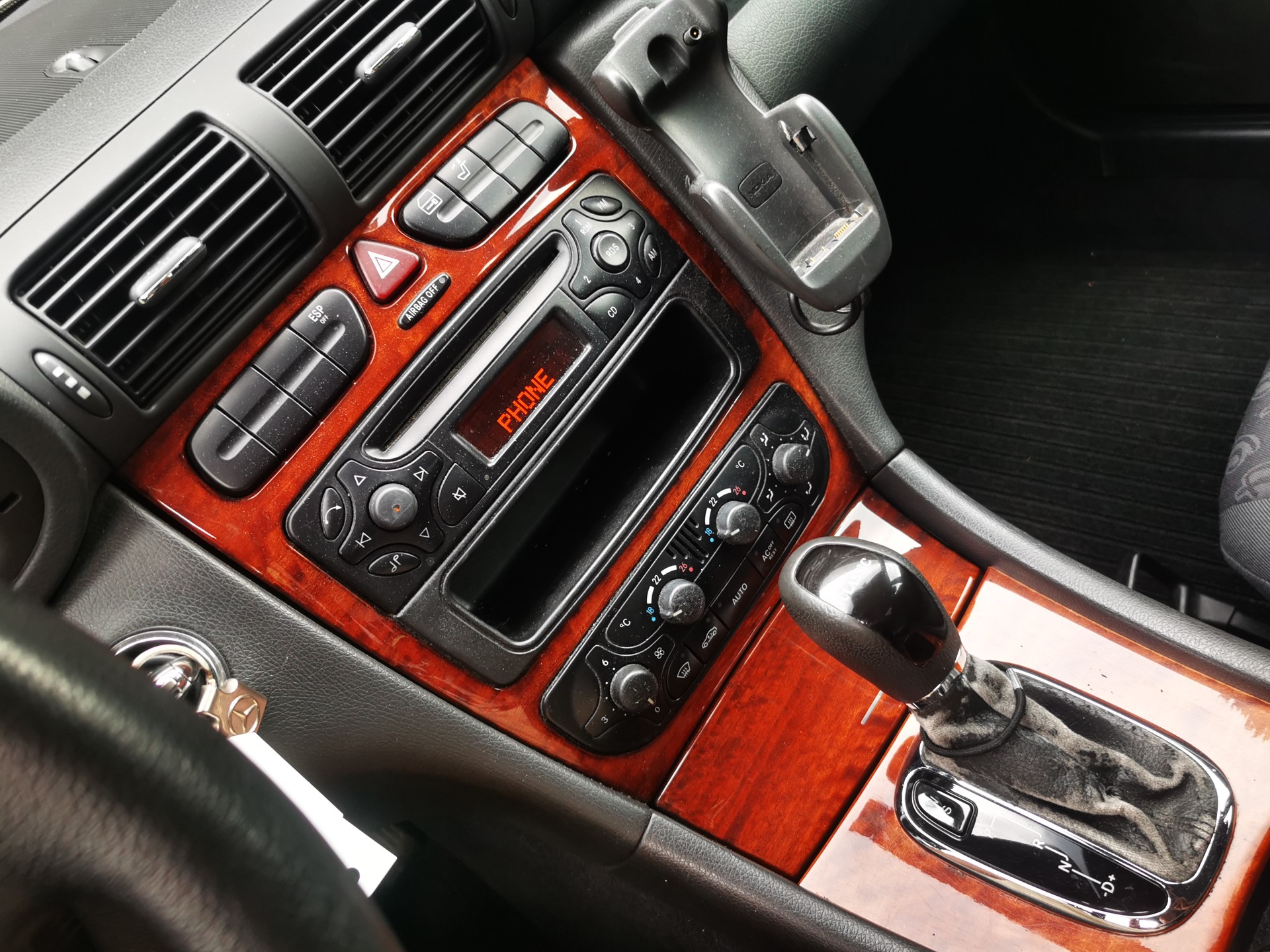 MERCEDES-BENZ C 200 Kompressor Classic-image-10
