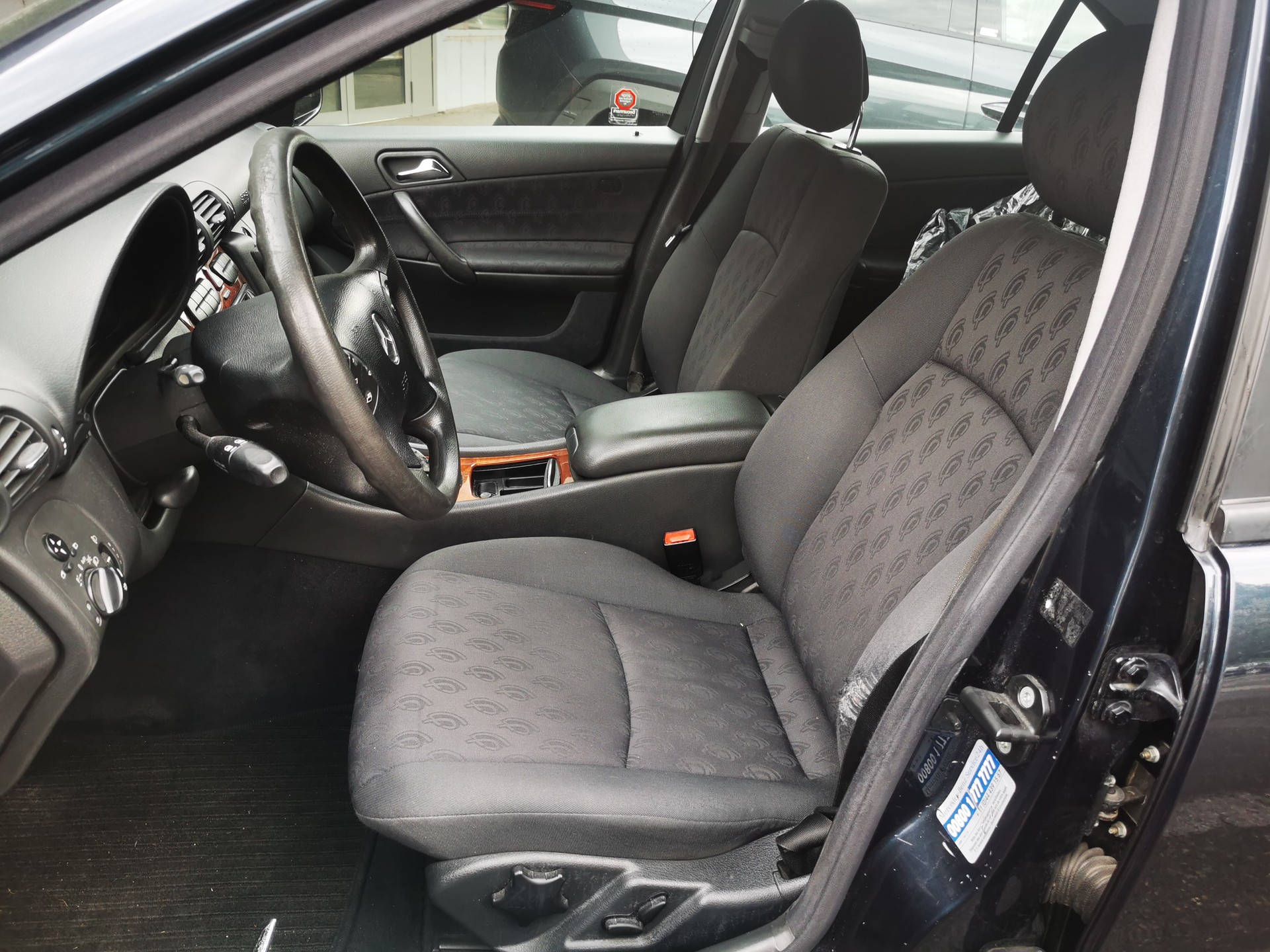 MERCEDES-BENZ C 200 Kompressor Classic-image-8