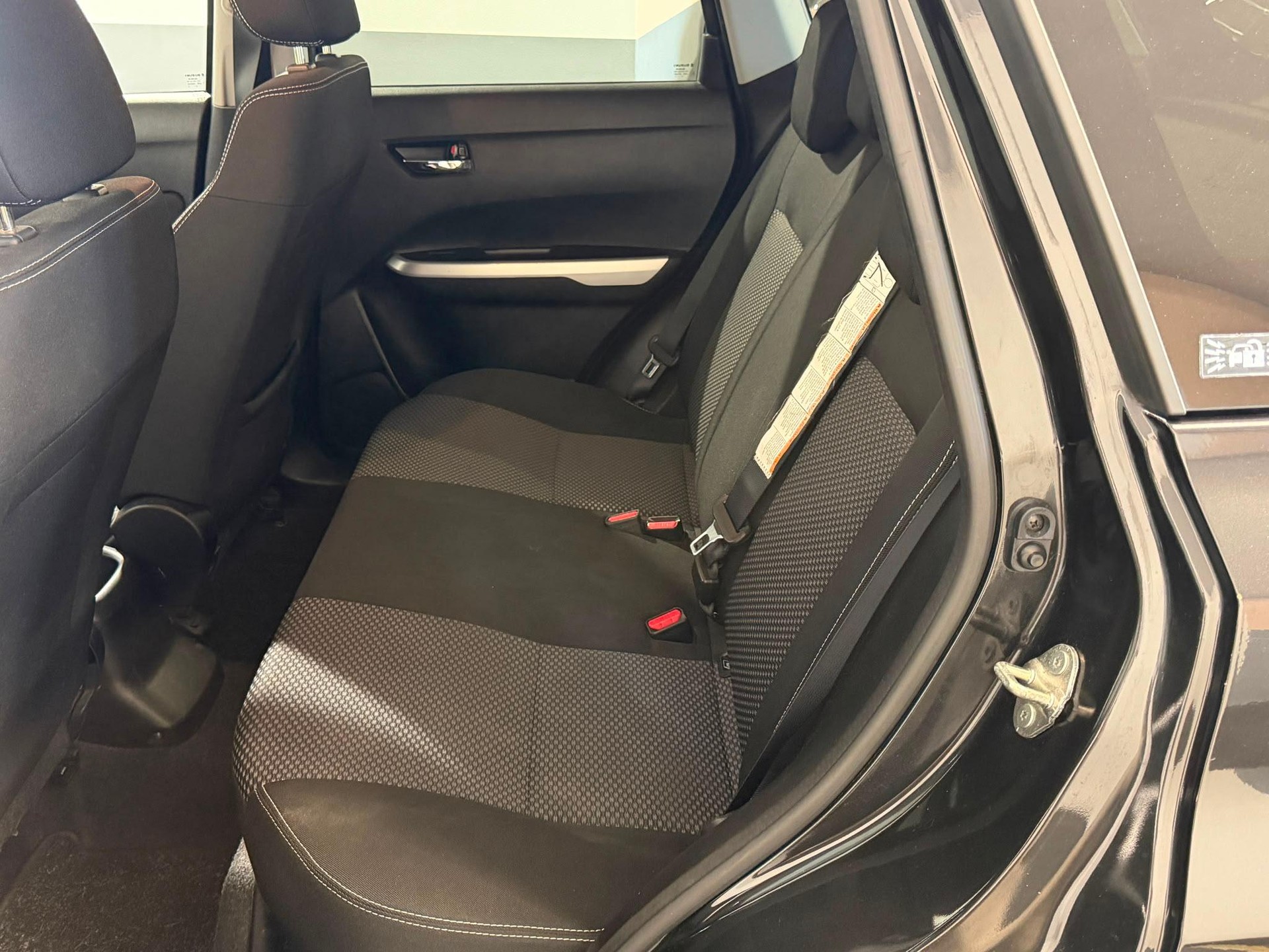 SUZUKI Vitara 1.6 VVT Compact+ 4x4-image-7