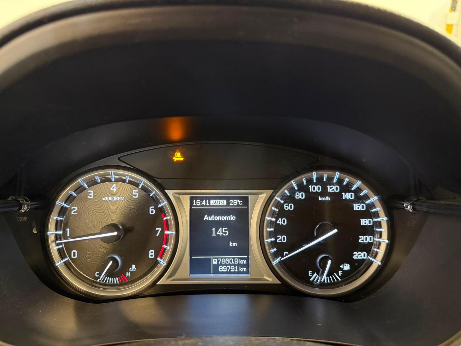 SUZUKI Vitara 1.6 VVT Compact+ 4x4-image-3