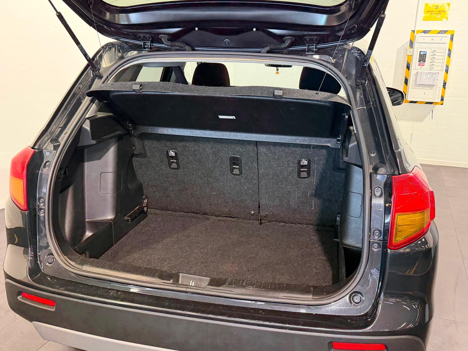 SUZUKI Vitara 1.6 VVT Compact+ 4x4-image-12