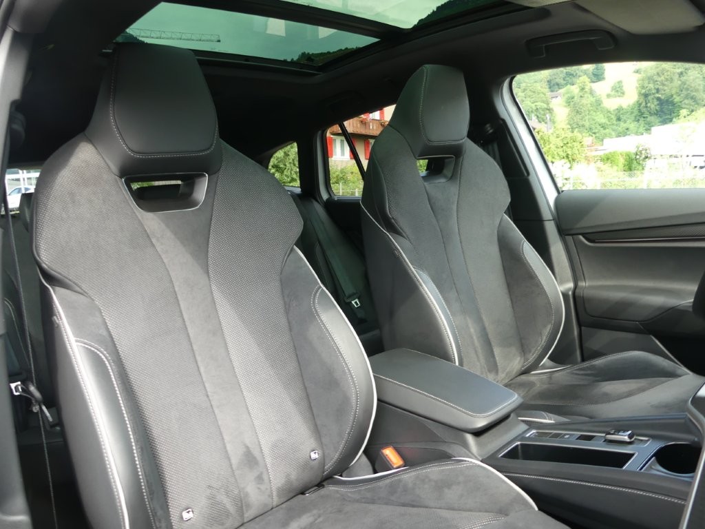 SKODA Enyaq 85x Sportline 4x4-image-10