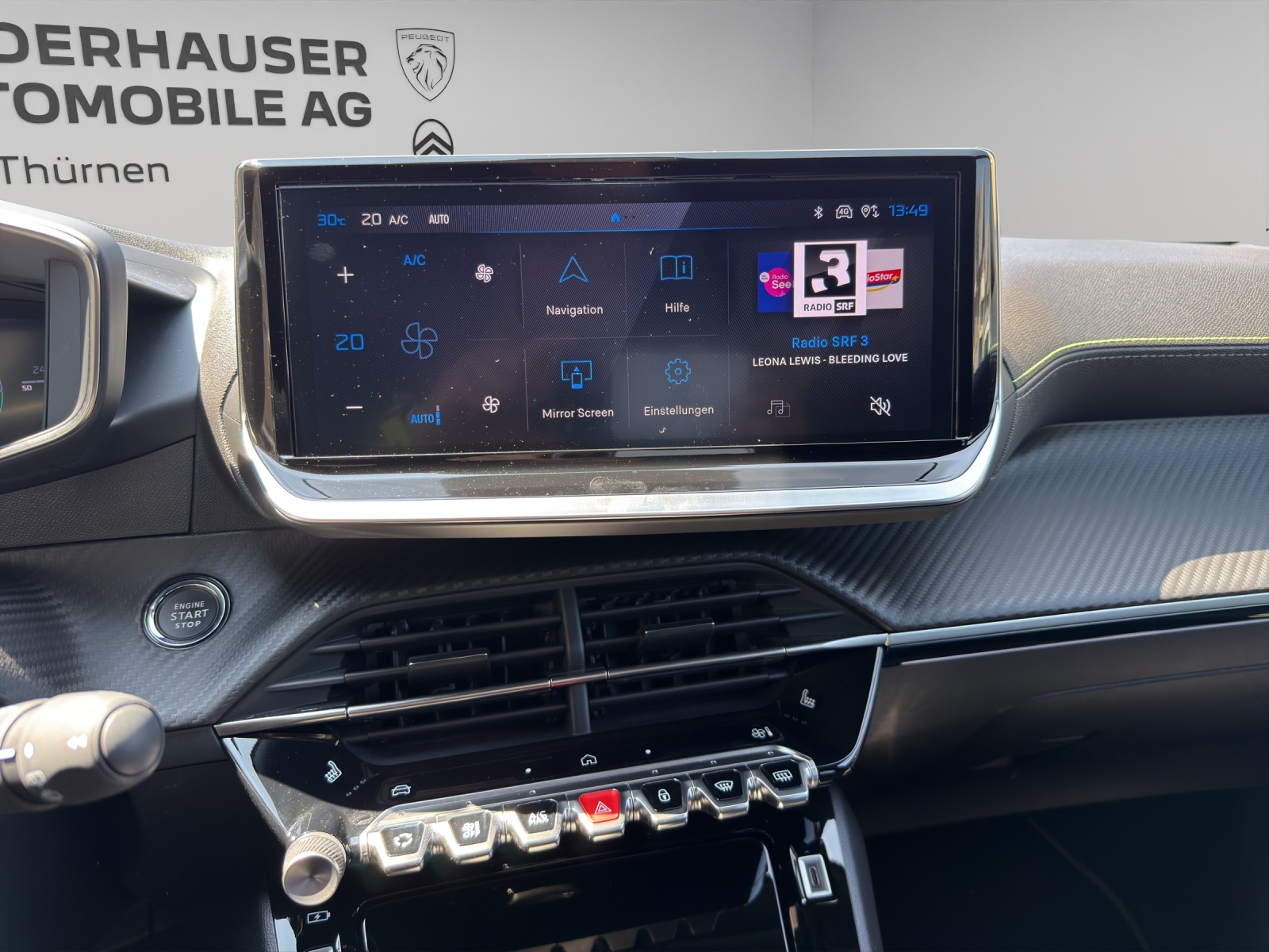 PEUGEOT 2008 1.2 Hybrid 145 GT-image-7