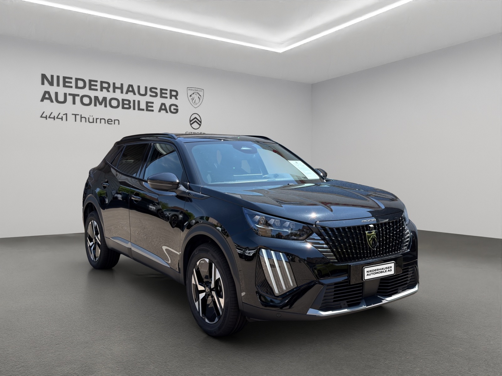 PEUGEOT 2008 1.2 Hybrid 145 GT-image-0