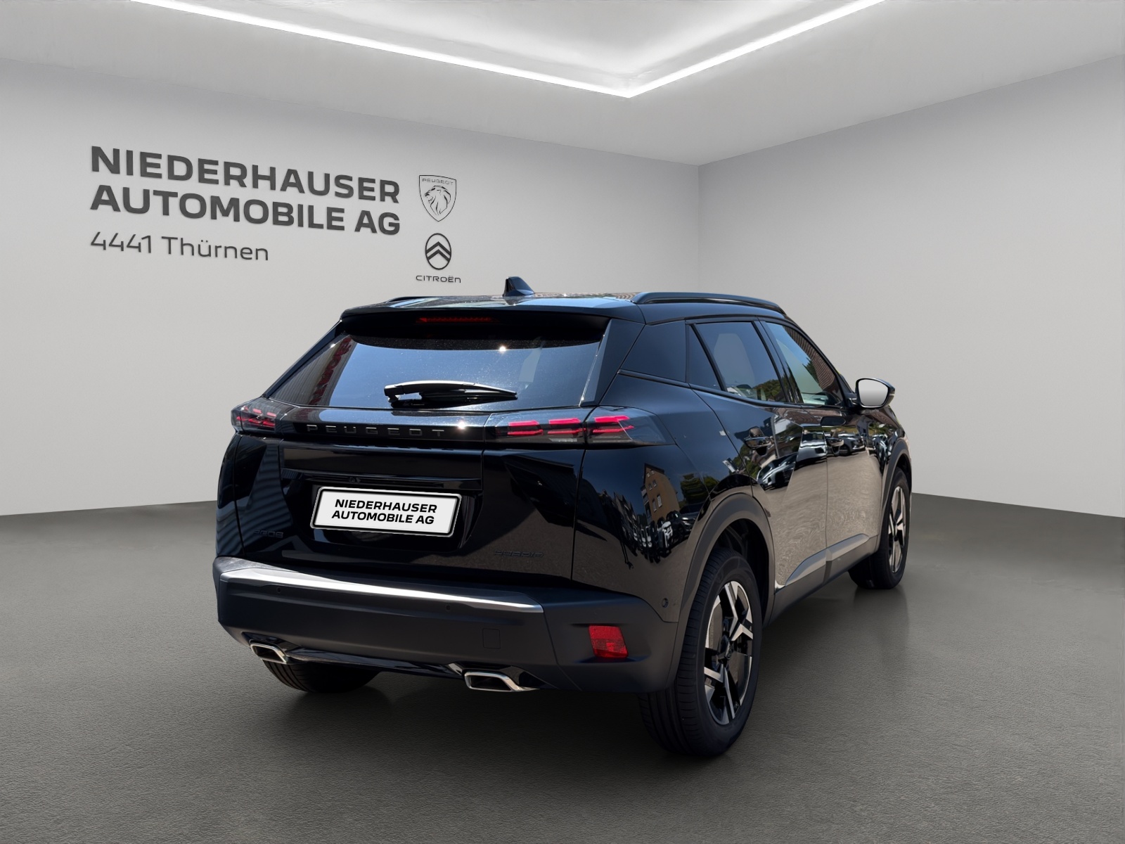PEUGEOT 2008 1.2 Hybrid 145 GT-image-2