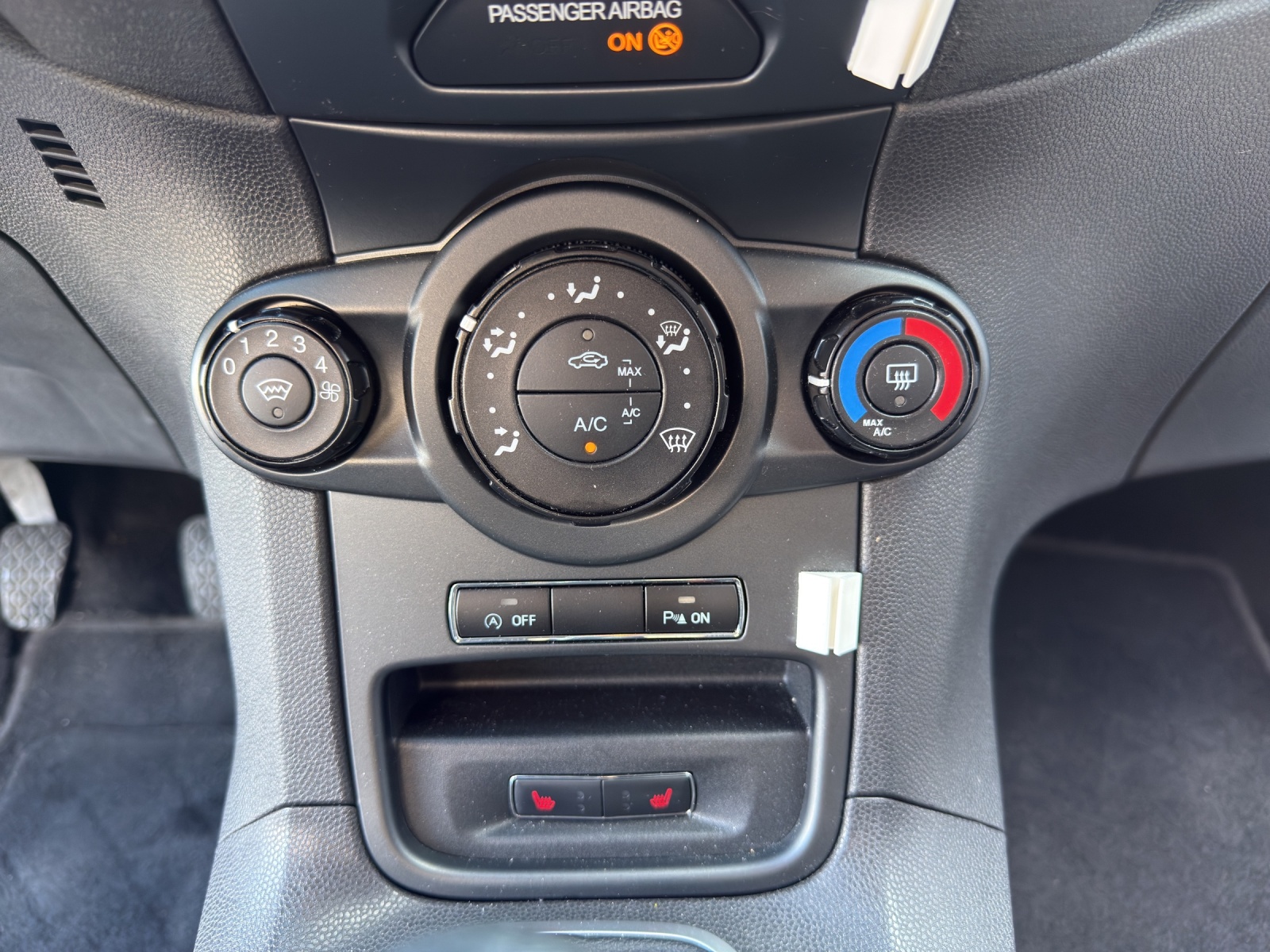 FORD Fiesta 1.0 SCTi Trend-image-15