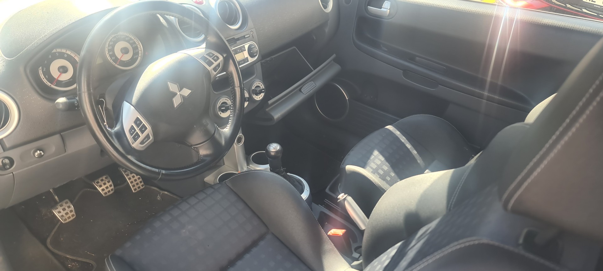 MITSUBISHI Colt 1.5 16V Turbo Ralliart-image-8
