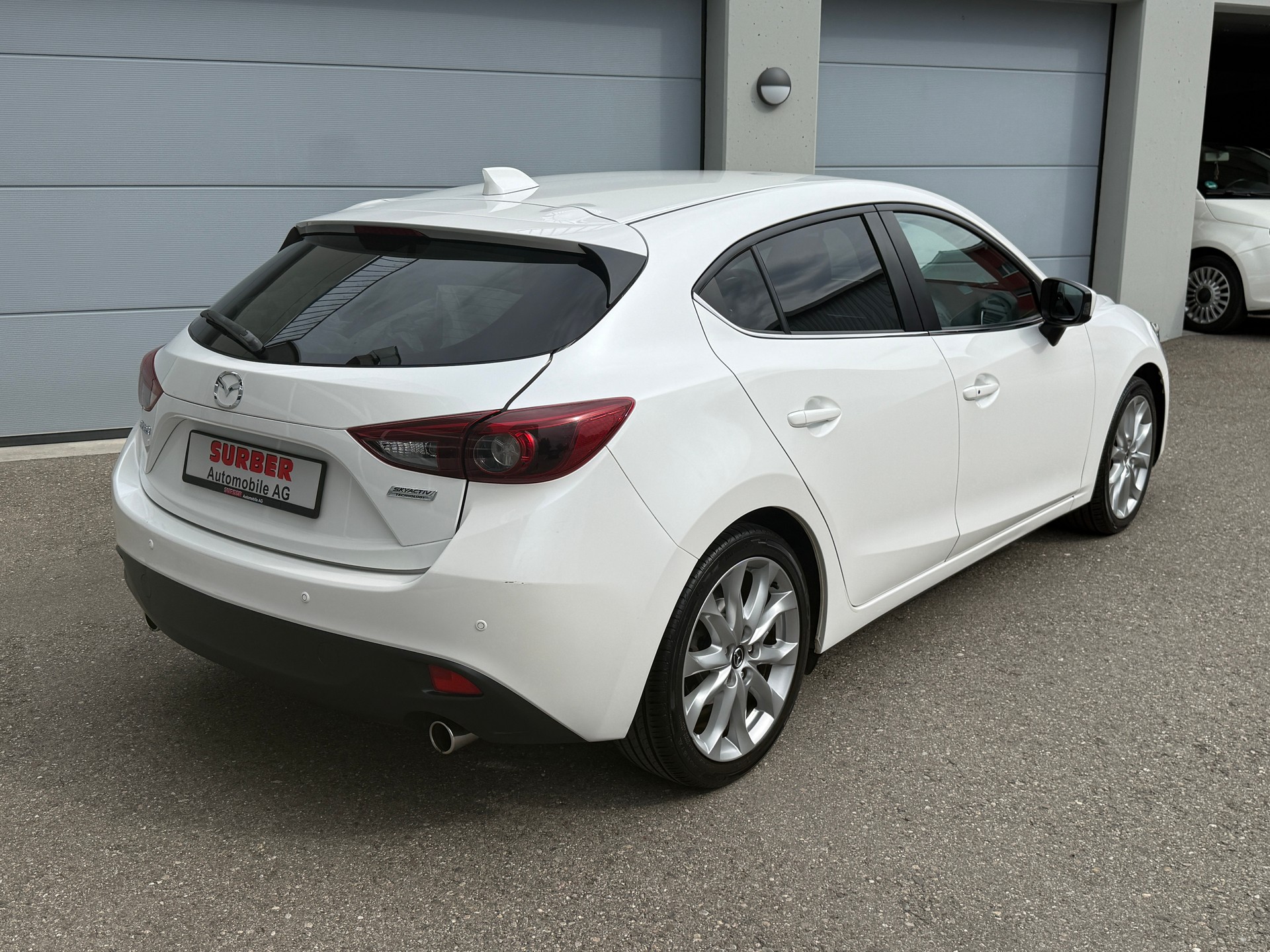 MAZDA 3 2.2 16V CD Revolution-image-3