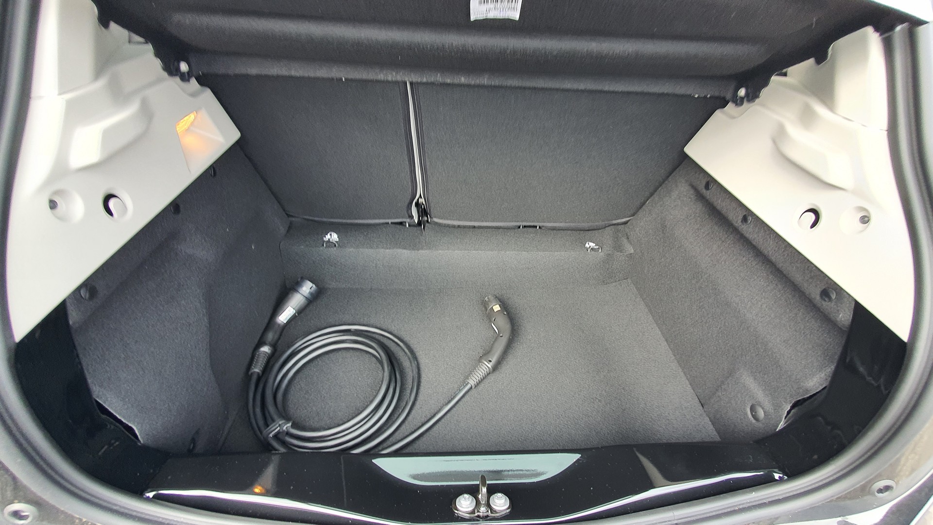RENAULT Zoe Riviera R135 inkl. Batterie-image-7