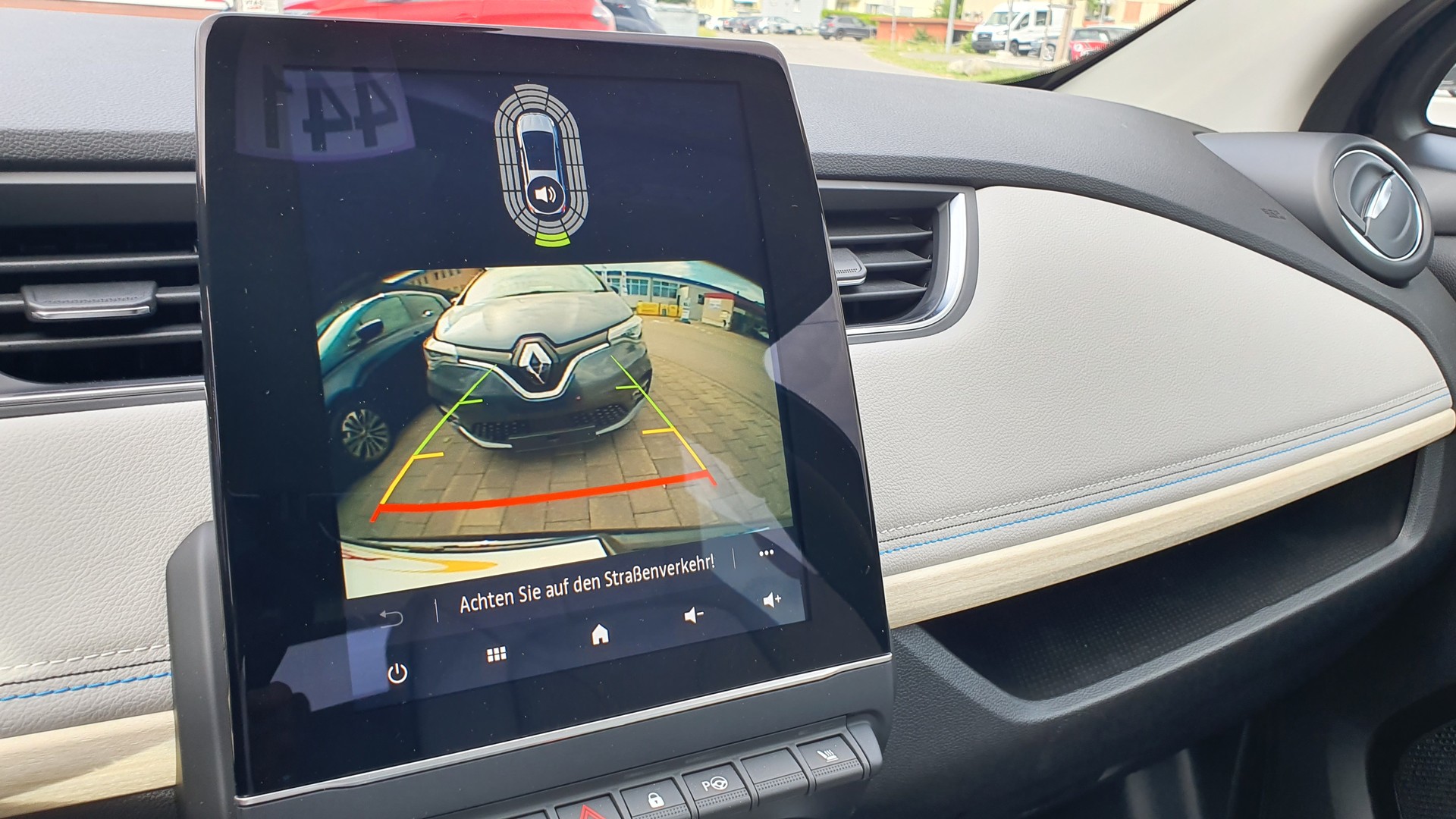 RENAULT Zoe Riviera R135 inkl. Batterie-image-10
