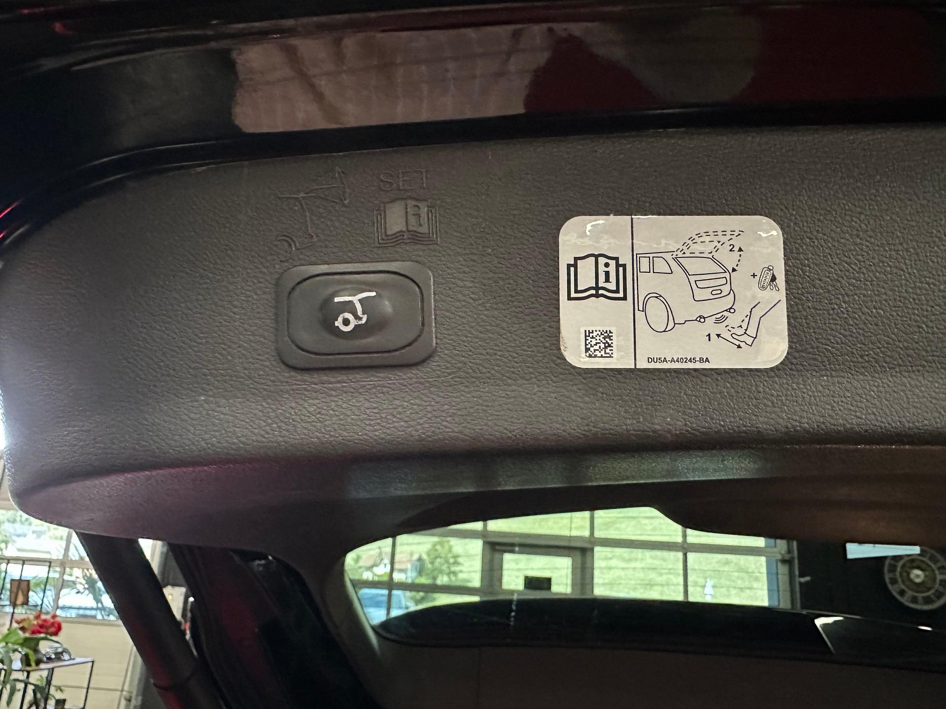 FORD Kuga 2.0 TDCi ST Line High 4WD PowerShift-image-19