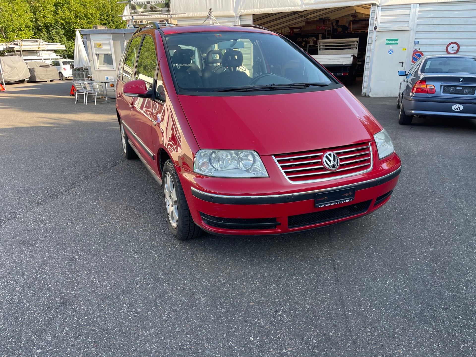 VW Sharan 1.8 T Comfortline-image-0