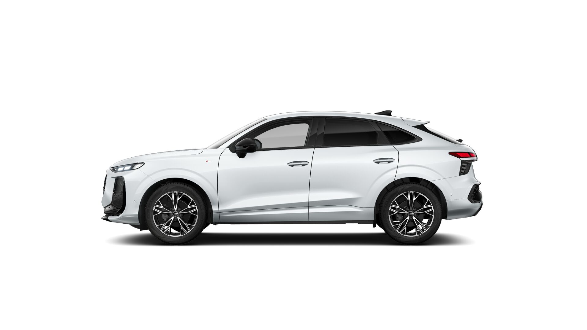 AUDI Q3 Sportback 110 kW TFSI S tronic-image-1