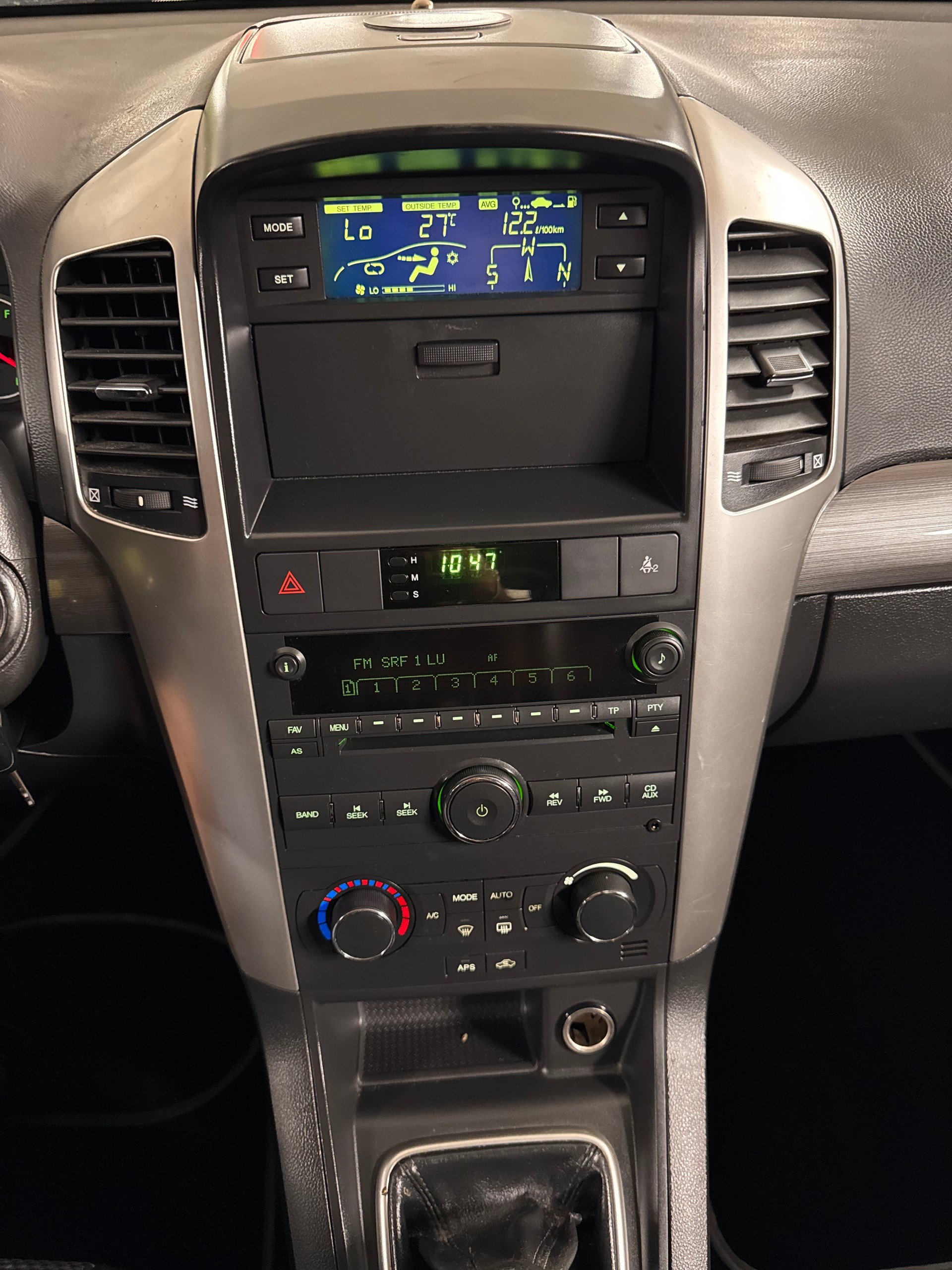 CHEVROLET Captiva 2.4 LT 4WD-image-13