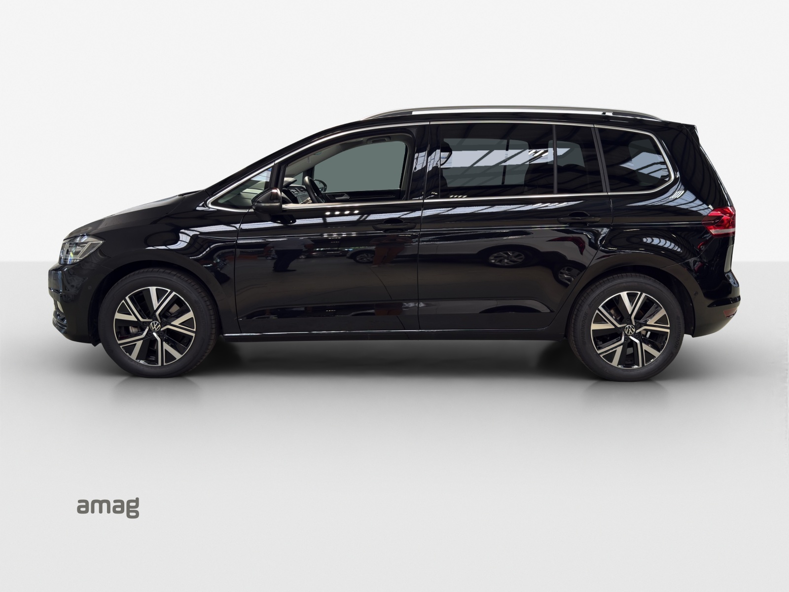 VW Touran 2.0 TDI BlueMotion Technology Highline DSG-image-1