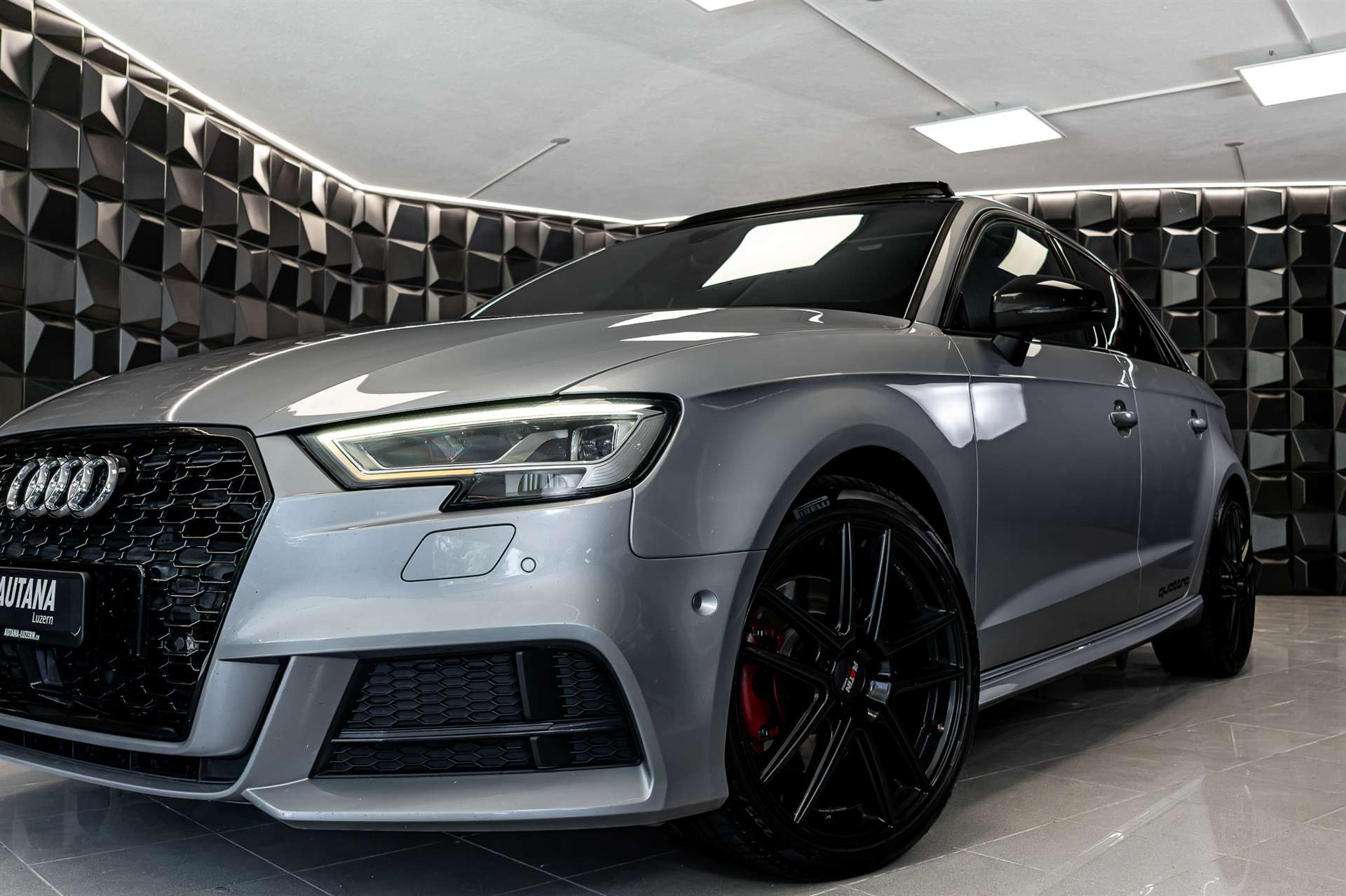 AUDI A3 Sportback 2.0 TFSI Sport quattro S-tronic-image-27