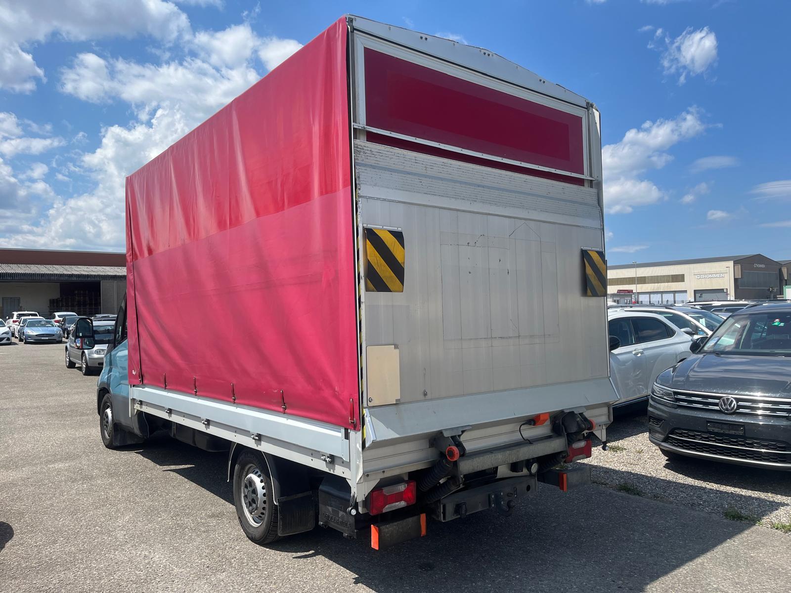 IVECO 35 S 18-image-3