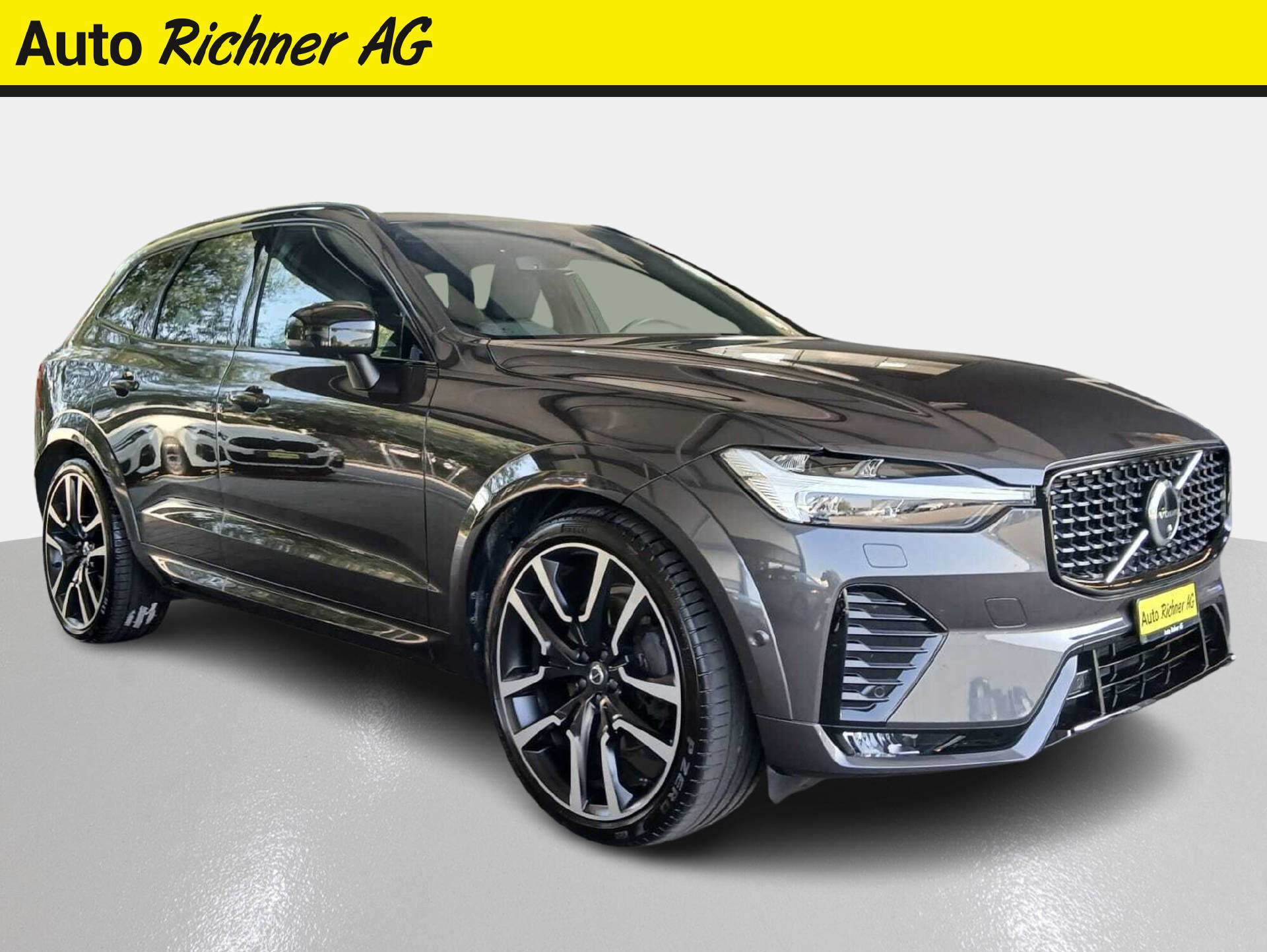 VOLVO XC60 2.0 B5 MH Ultimate Dark AWD-image-0
