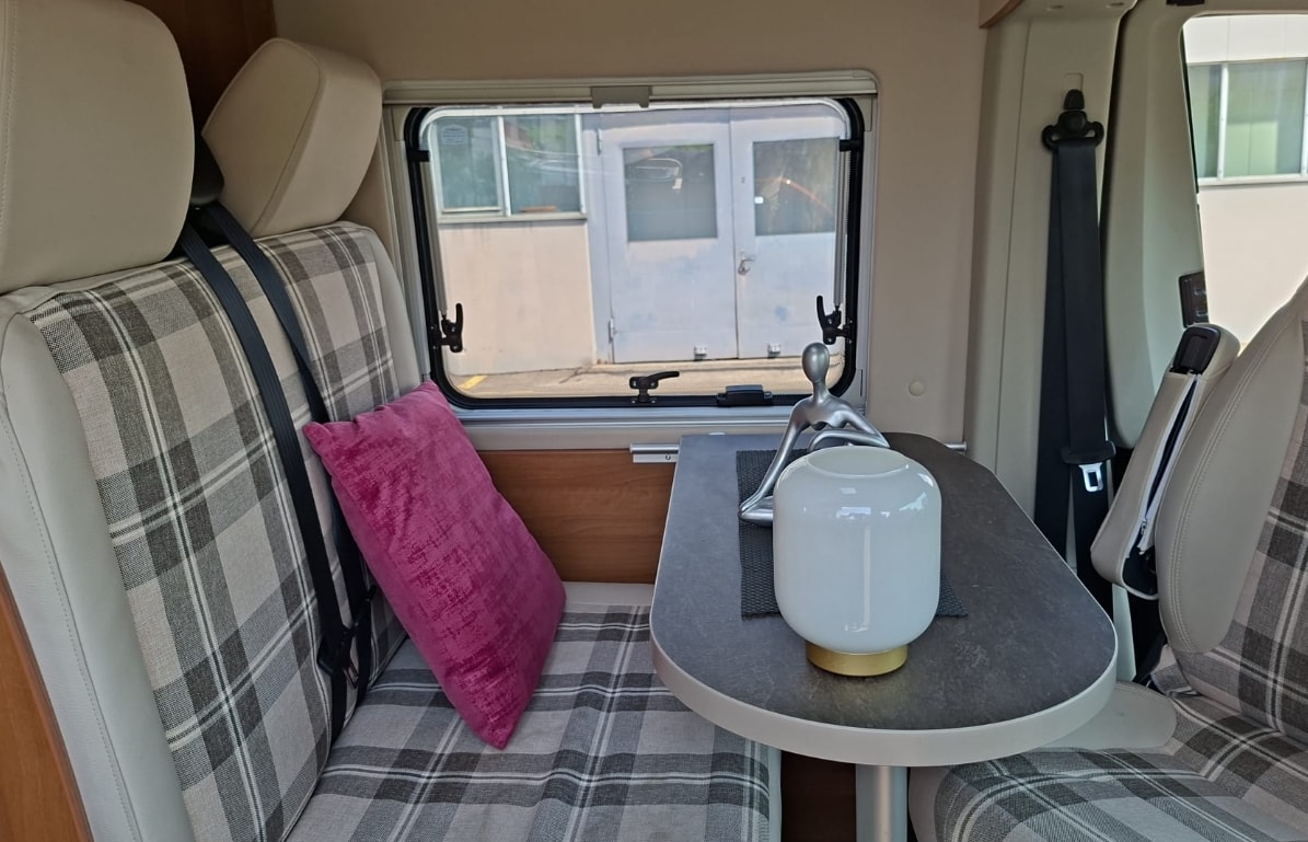 VANTOURER Sport 600***Ob Wocheneinkauf, Wochenendtrip oder die grosse Europa-Reise – Sie fahren ein wendiges Alltagsfahrzeug***-image-1