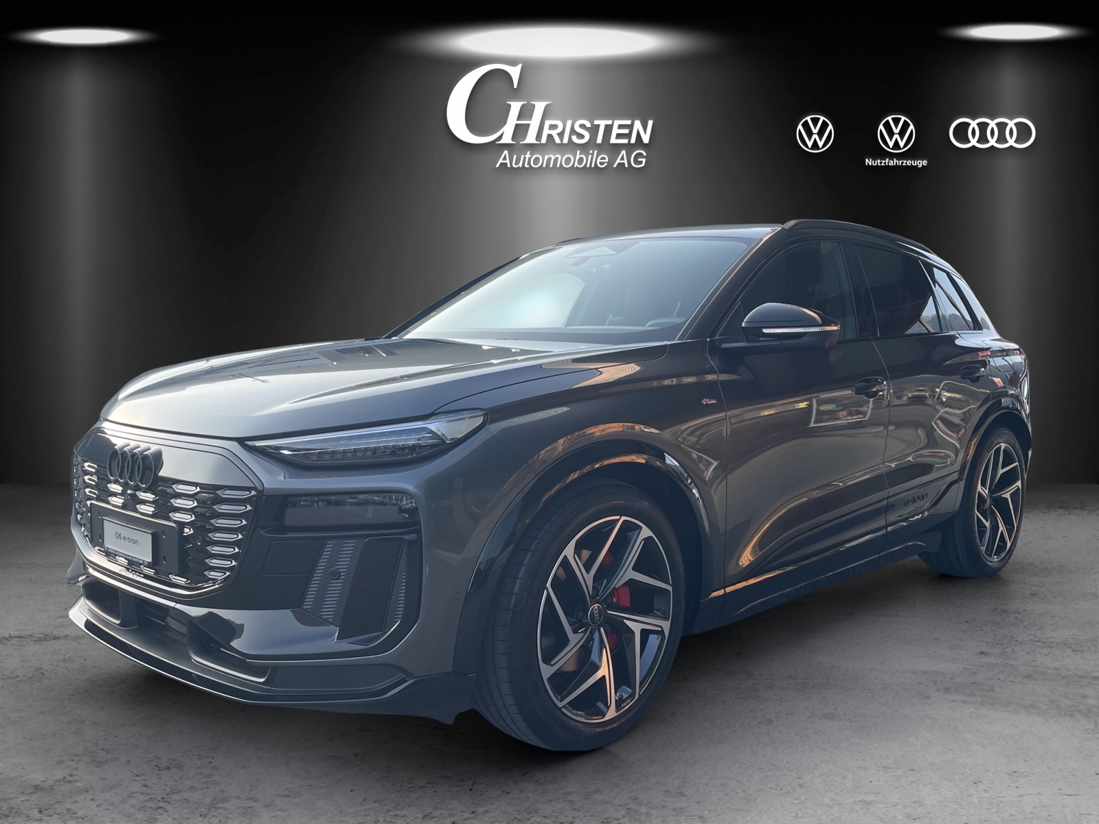 AUDI Q6 e-tron quattro-image-0