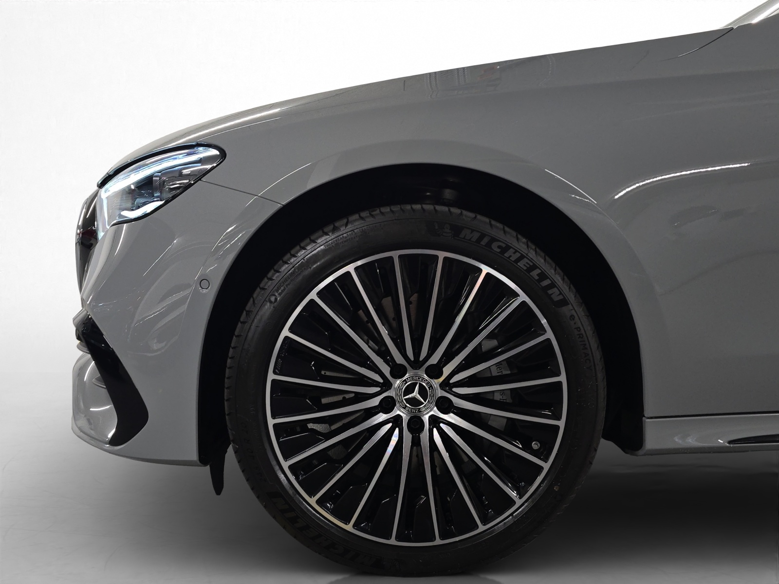 MERCEDES-BENZ E 450 d AMG Line 4Matic T-Modell-image-7