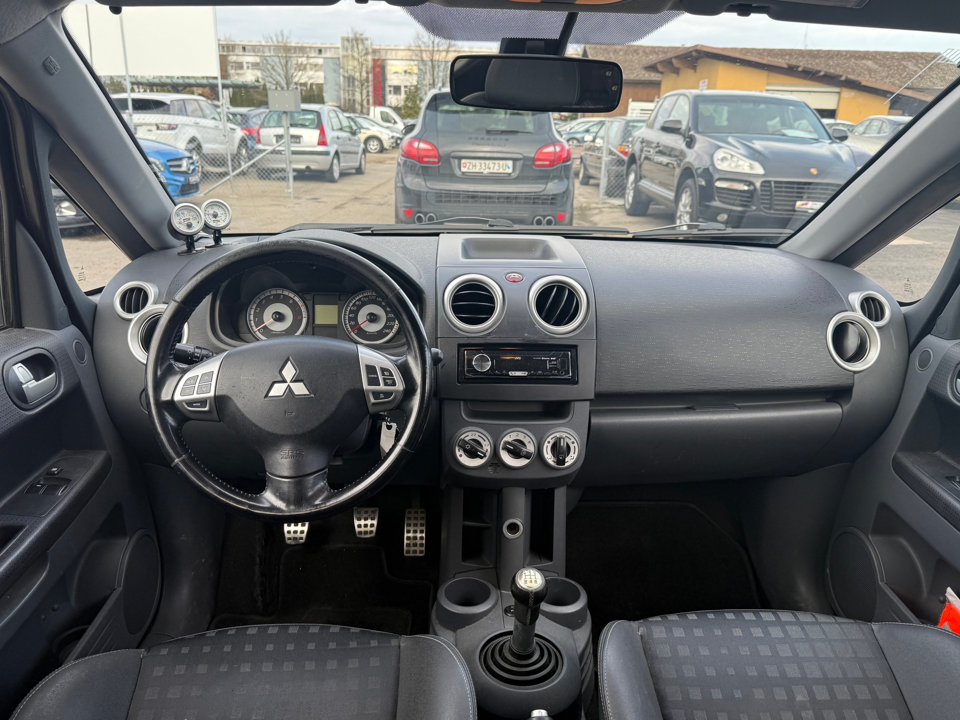 MITSUBISHI Colt 1.5 16V Turbo Ralliart 150PS / Frisch ab MFK & Service / Sportauspuff / Bluetooth & DAB / PDC / Klima / Tempomat-image-9