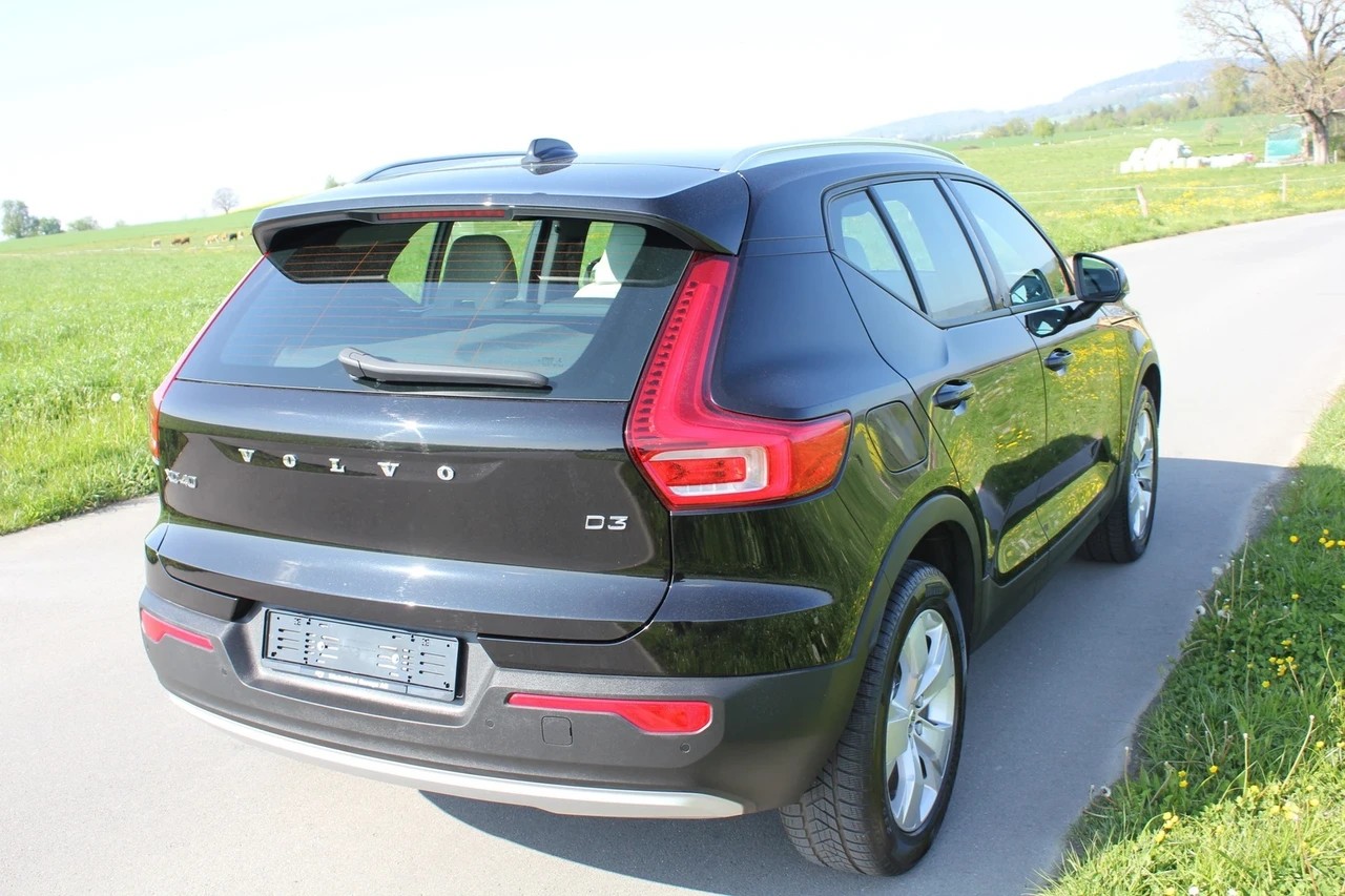 VOLVO XC40 D3 Inscription Geartronic-image-3