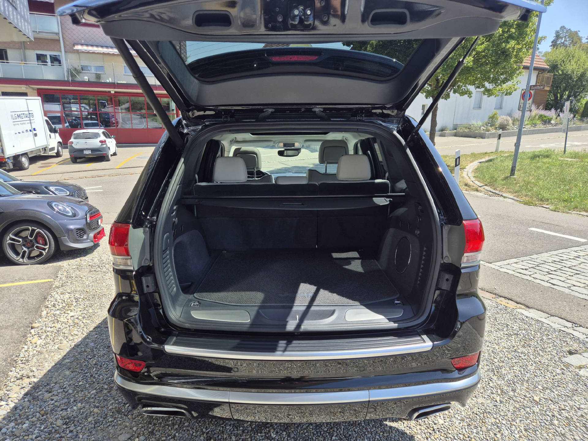 JEEP Grand Cherokee 3.0 CRD 250 Platinum Laguna-image-6