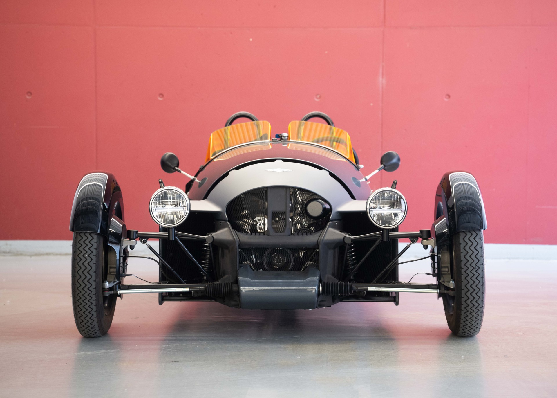 MORGAN Super 3 (MY 23, Swiss car, 1st hand, mint condition)-image-2