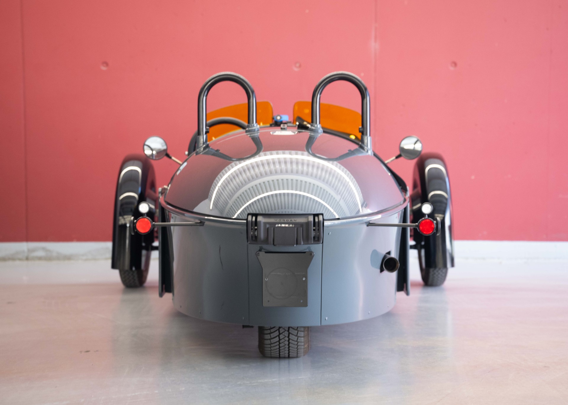 MORGAN Super 3 (MY 23, Swiss car, 1st hand, mint condition)-image-3