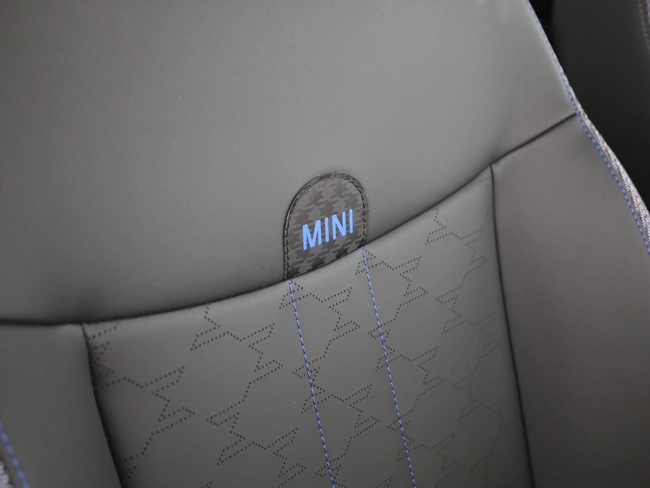 MINI Cooper S DKG-image-12