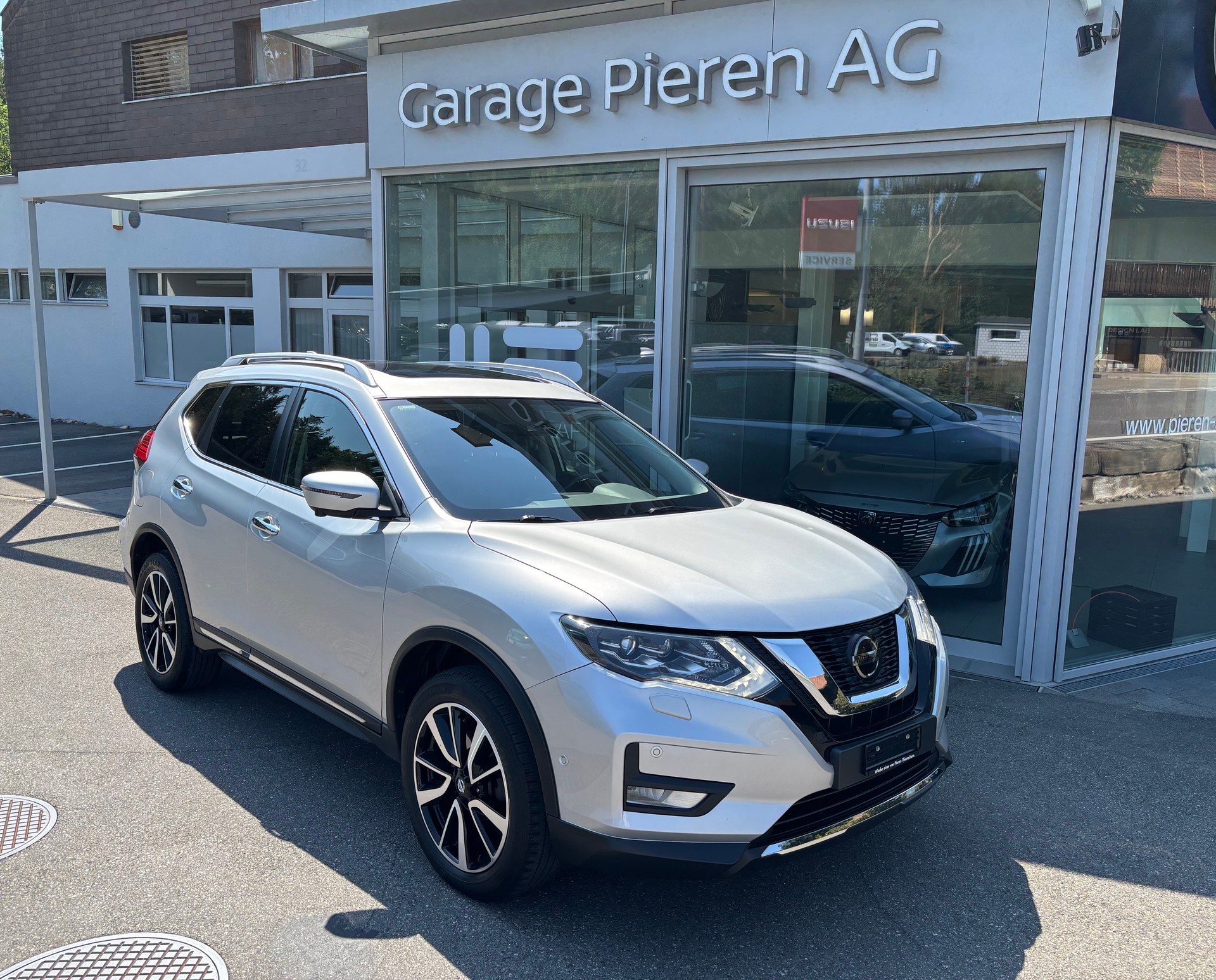 NISSAN X-Trail 1.7 dCi tekna 4x4-image-0