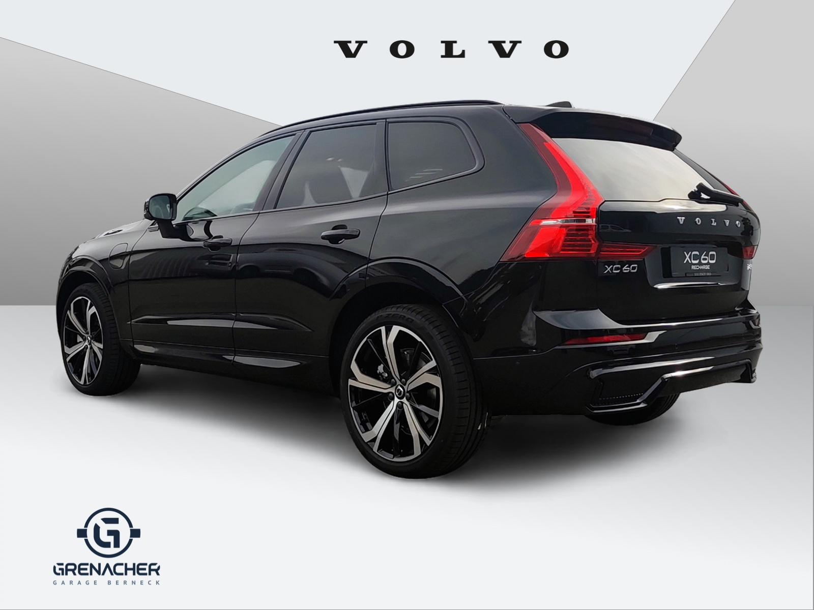 VOLVO XC60 2.0 T8 TE XCLUSIVE Ultra Dark eAWD-image-3