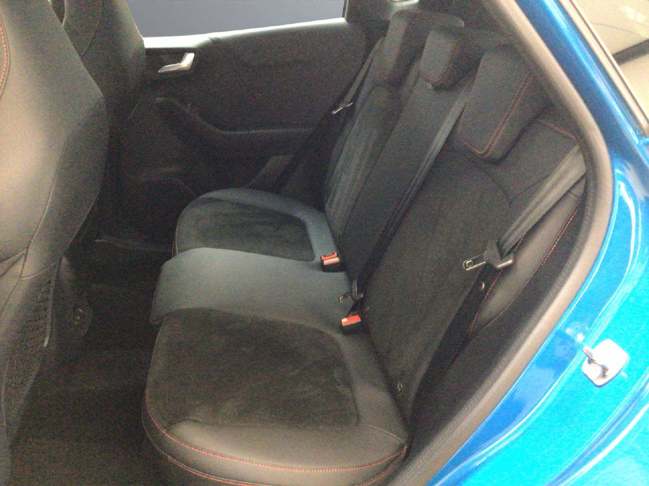 FORD Puma 1.0 mHEV 160 PS ST-image-5
