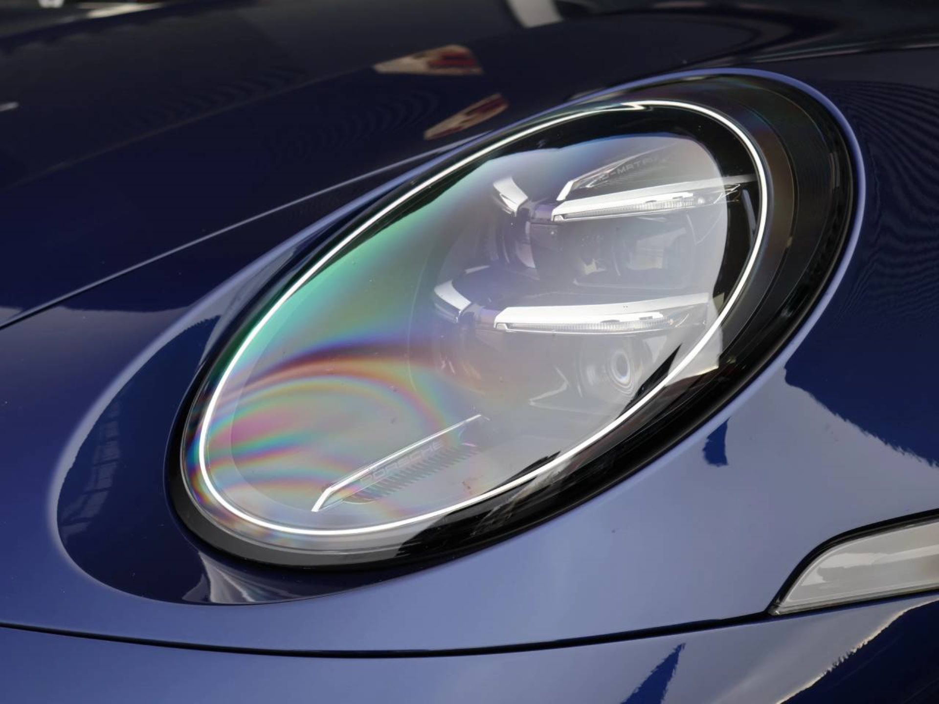 PORSCHE 911 Carrera Cabriolet-image-30