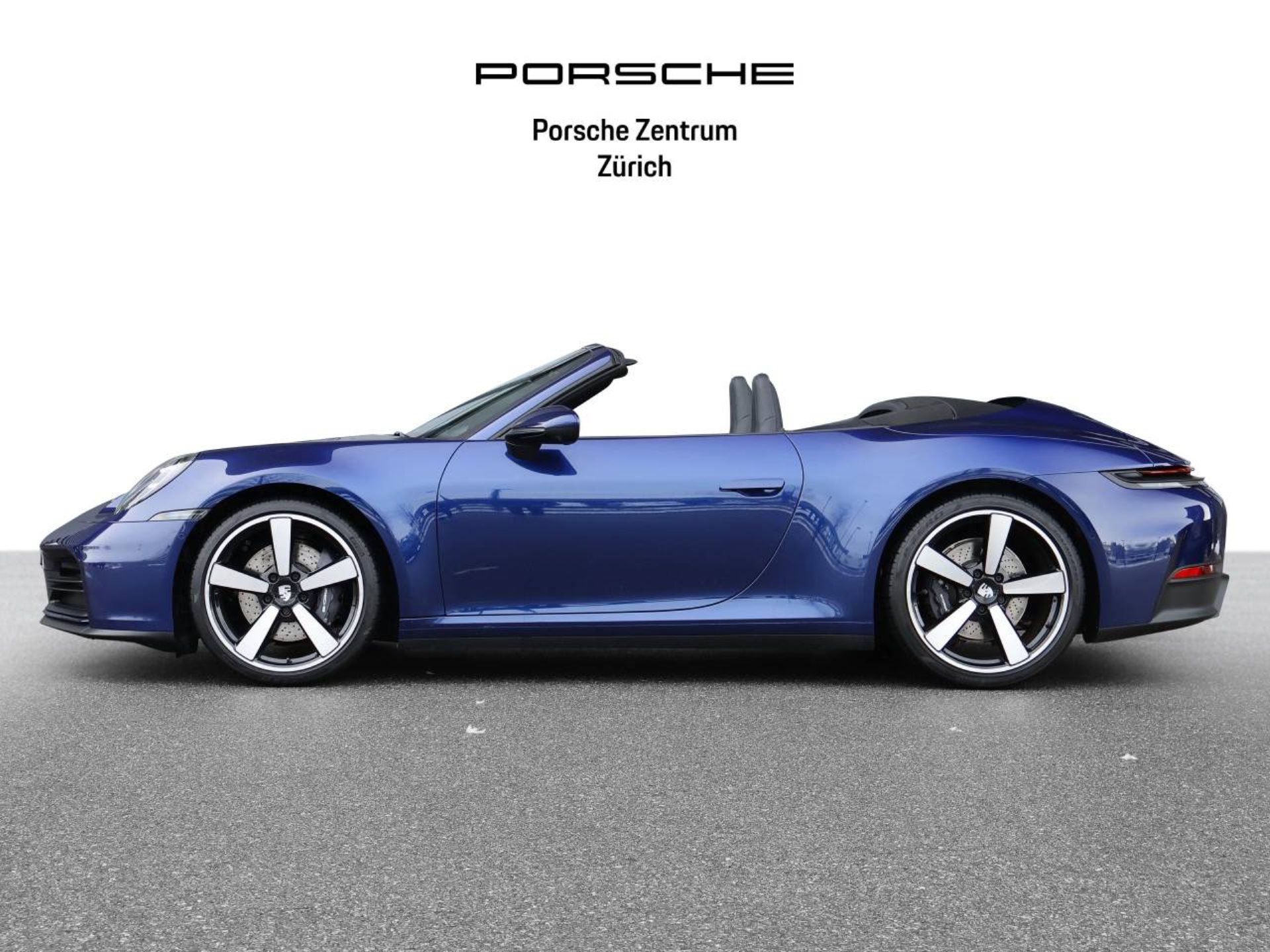 PORSCHE 911 Carrera Cabriolet-image-1