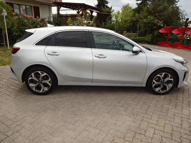 KIA Ceed 1.4 T-GDi Style DCT-image-5